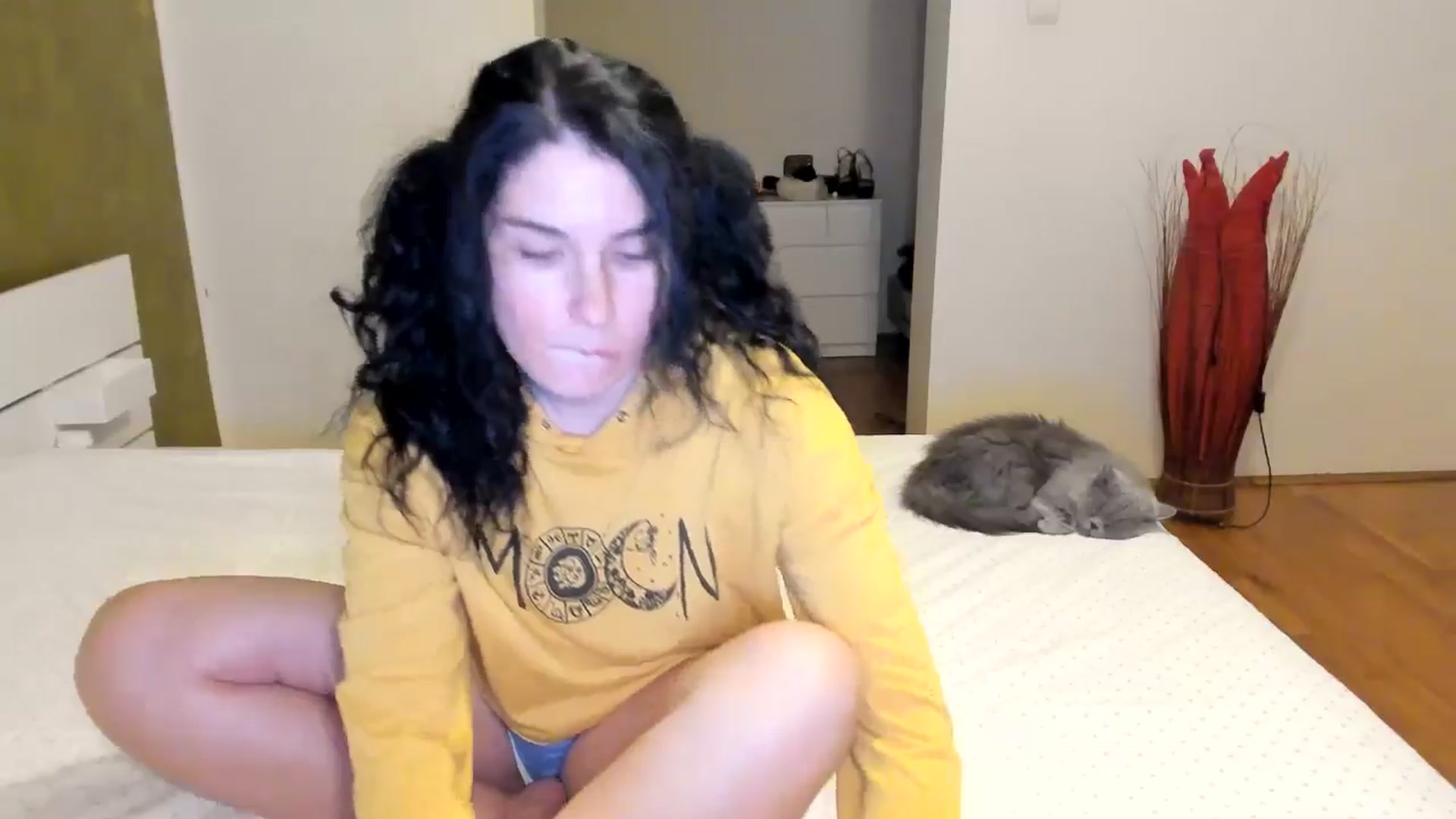Gallery image thumbnail from SiouxPrincess's myfreecams stream on, 10/06/2024, 24:02 image 12 of 20