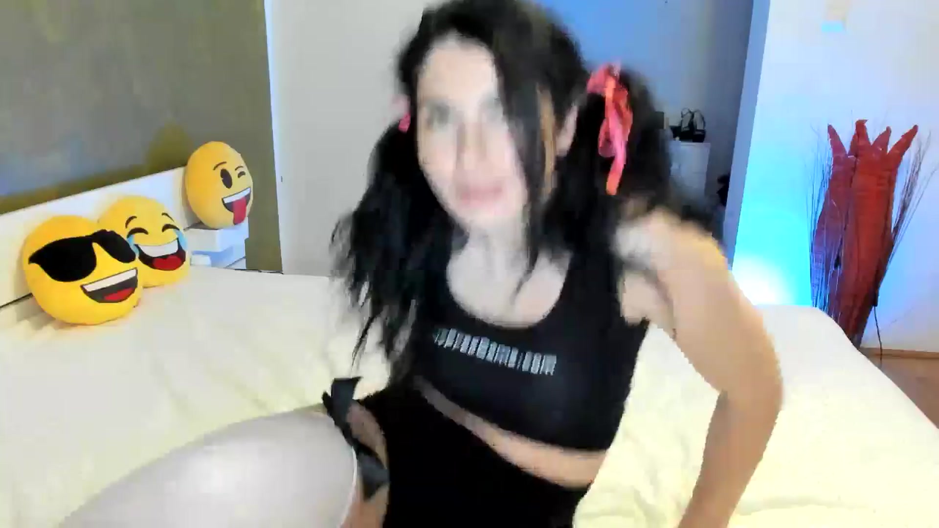 Gallery image thumbnail from SiouxPrincess's myfreecams stream on, 10/10/2024, 24:02 image 5 of 20