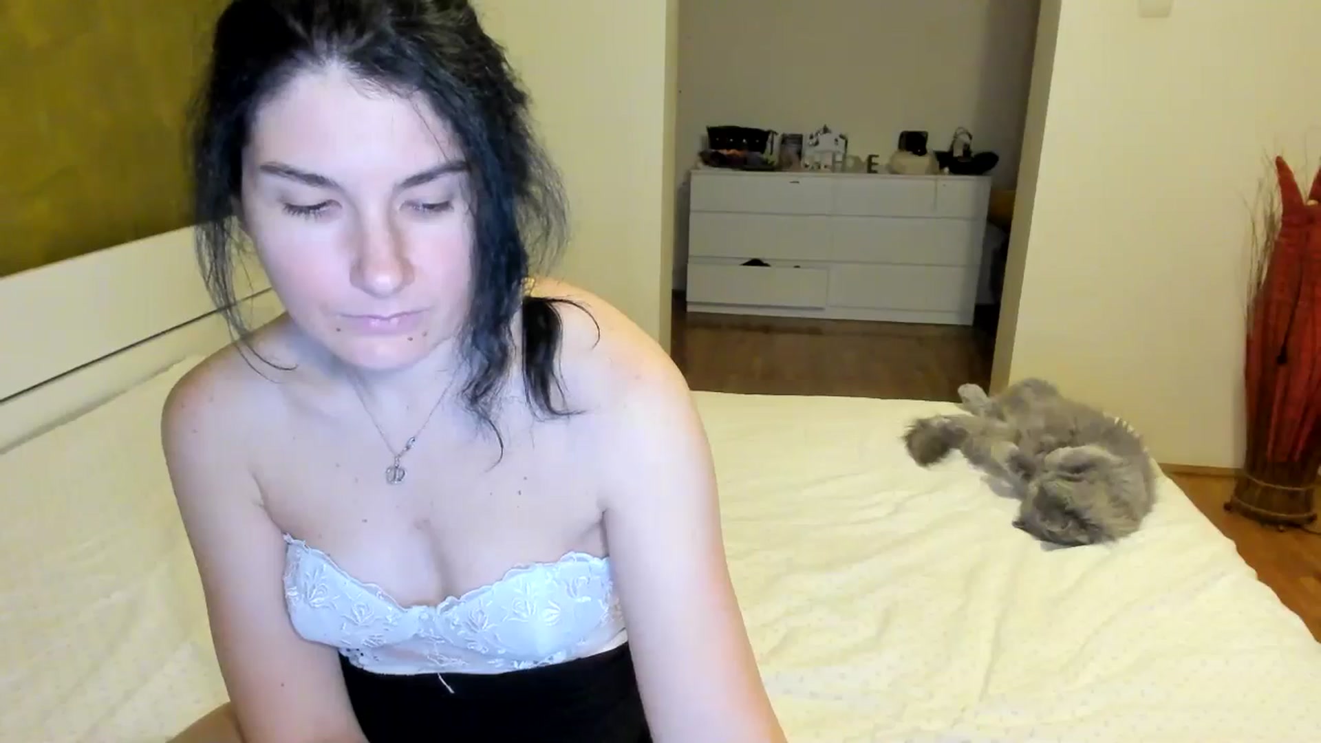 Gallery image thumbnail from SiouxPrincess's myfreecams stream on, 10/23/2024, 24:14 image 10 of 20
