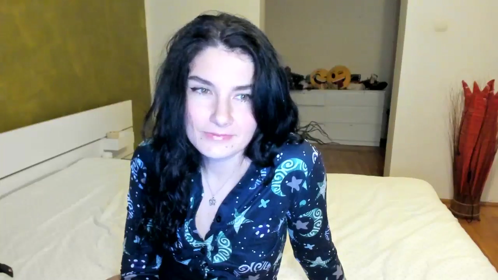 Gallery image thumbnail from SiouxPrincess's myfreecams stream on, 11/05/2024, 24:54 image 11 of 20