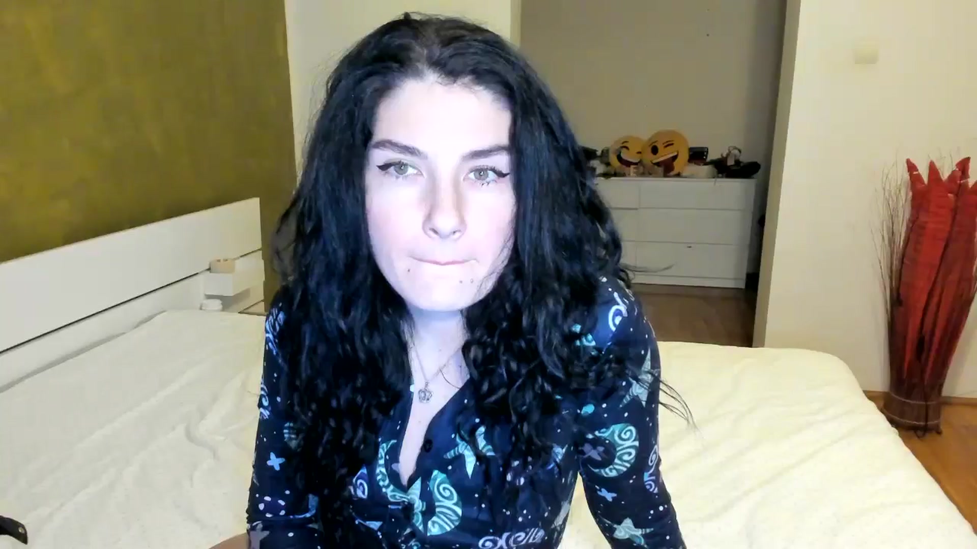 Gallery image thumbnail from SiouxPrincess's myfreecams stream on, 11/05/2024, 24:54 image 5 of 20