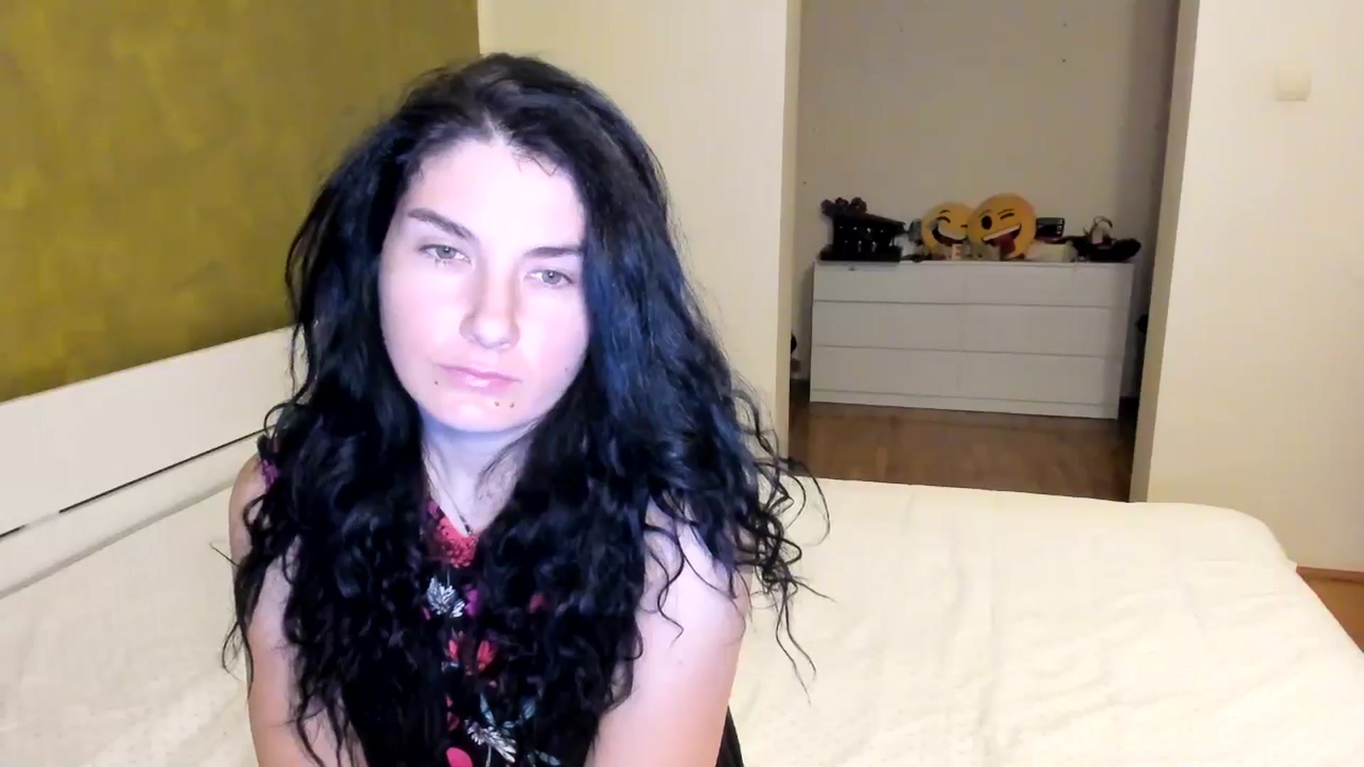 Gallery image thumbnail from SiouxPrincess's myfreecams stream on, 11/08/2024, 01:29 image 16 of 20