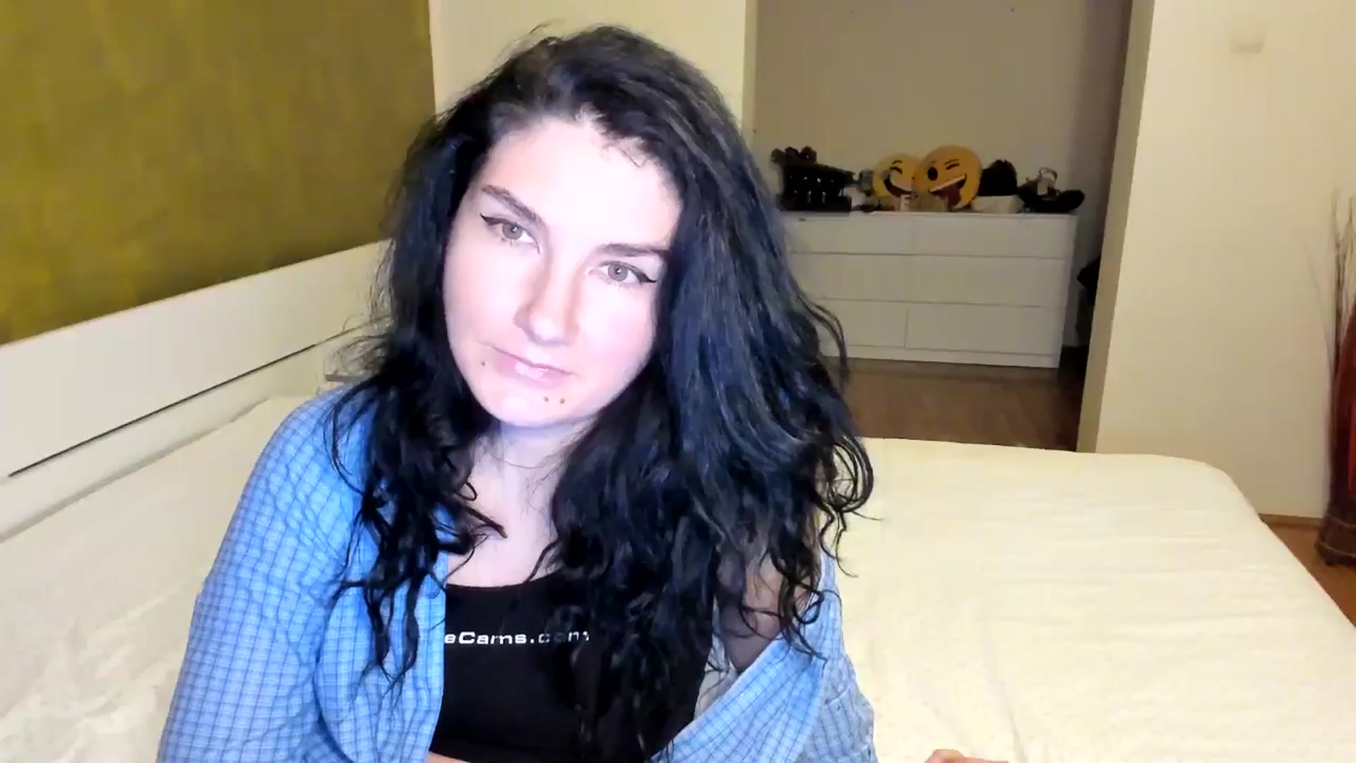 Gallery image thumbnail from SiouxPrincess's myfreecams stream on, 11/09/2024, 01:56 image 18 of 20