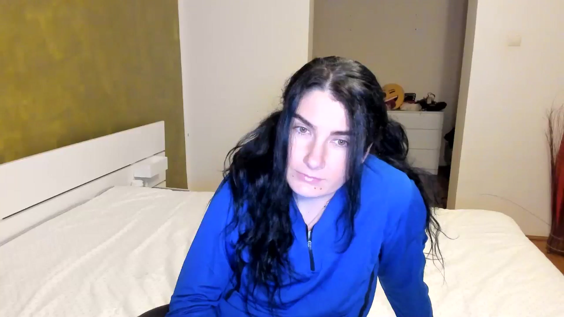 Gallery image thumbnail from SiouxPrincess's myfreecams stream on, 11/11/2024, 01:50 image 3 of 20