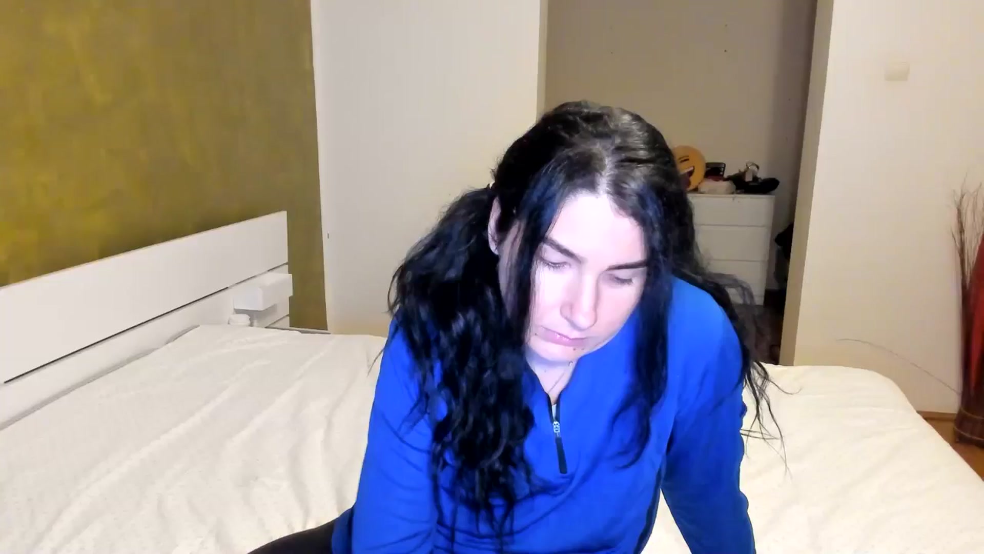 Gallery image thumbnail from SiouxPrincess's myfreecams stream on, 11/11/2024, 01:50 image 2 of 20