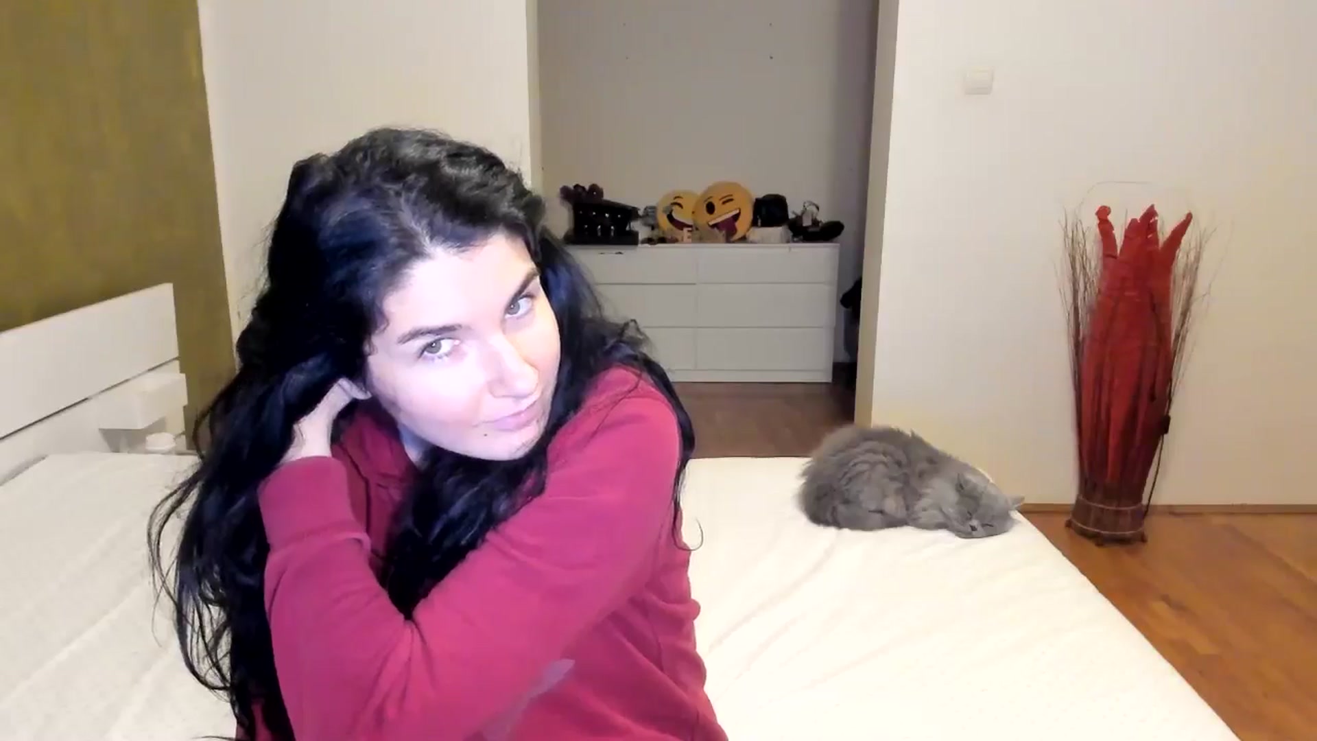 Gallery image thumbnail from SiouxPrincess's myfreecams stream on, 11/12/2024, 22:41 image 11 of 20