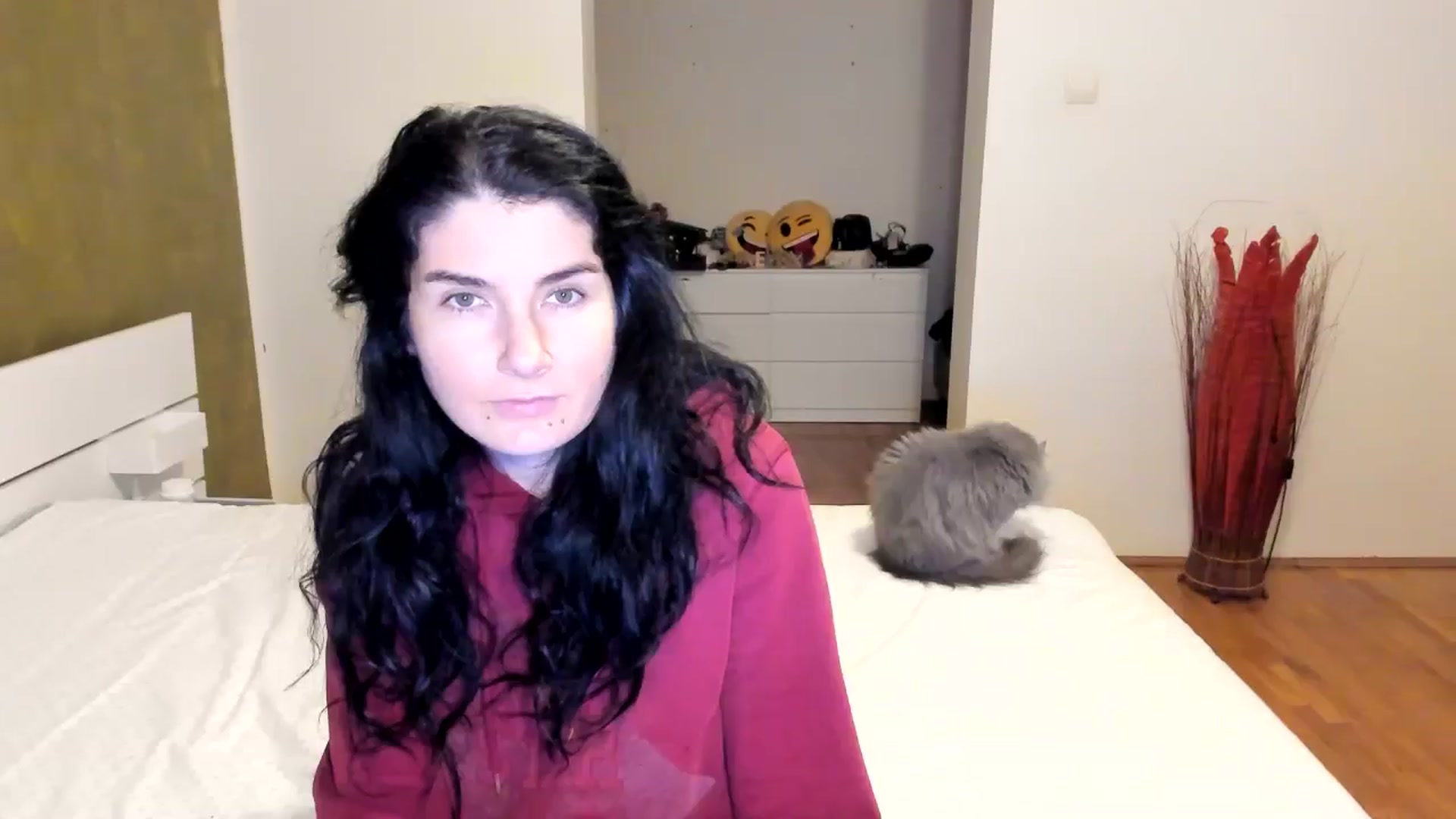 Gallery image thumbnail from SiouxPrincess's myfreecams stream on, 11/12/2024, 22:41 image 6 of 20