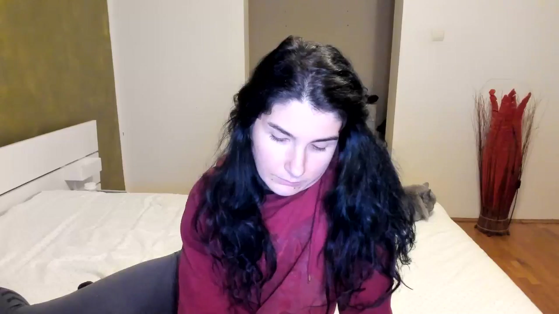 Gallery image thumbnail from SiouxPrincess's myfreecams stream on, 11/12/2024, 22:41 image 16 of 20