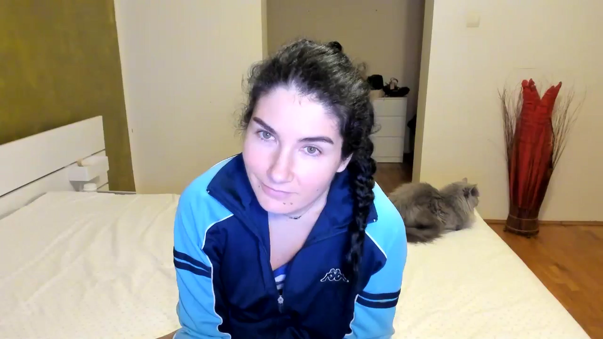 Gallery image thumbnail from SiouxPrincess's myfreecams stream on, 11/14/2024, 01:34 image 15 of 20