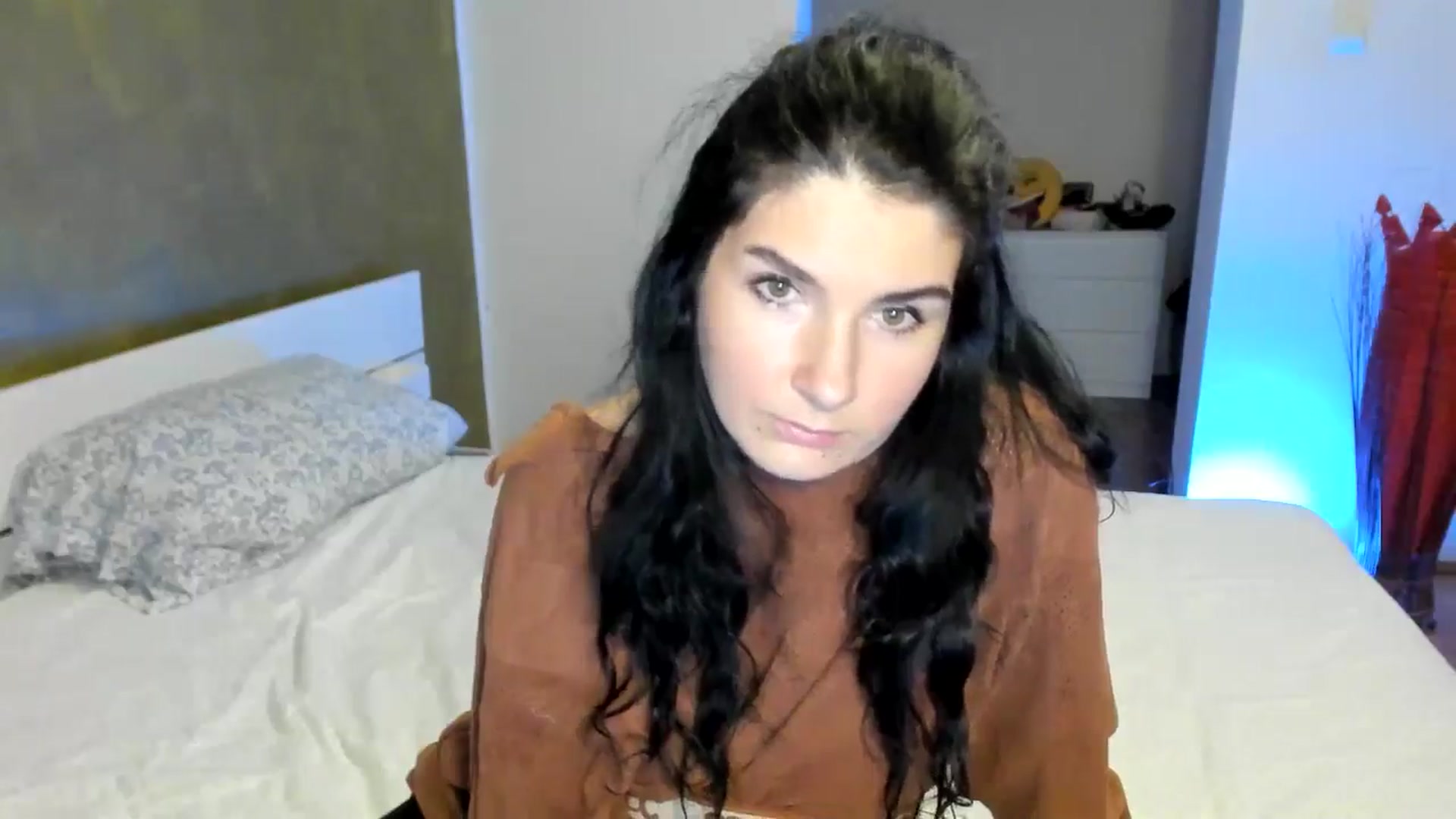 Gallery image thumbnail from SiouxPrincess's myfreecams stream on, 11/17/2024, 24:41 image 8 of 20