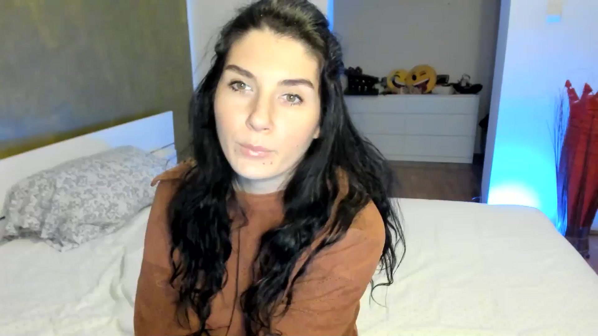 Gallery image thumbnail from SiouxPrincess's myfreecams stream on, 11/17/2024, 24:41 image 4 of 20