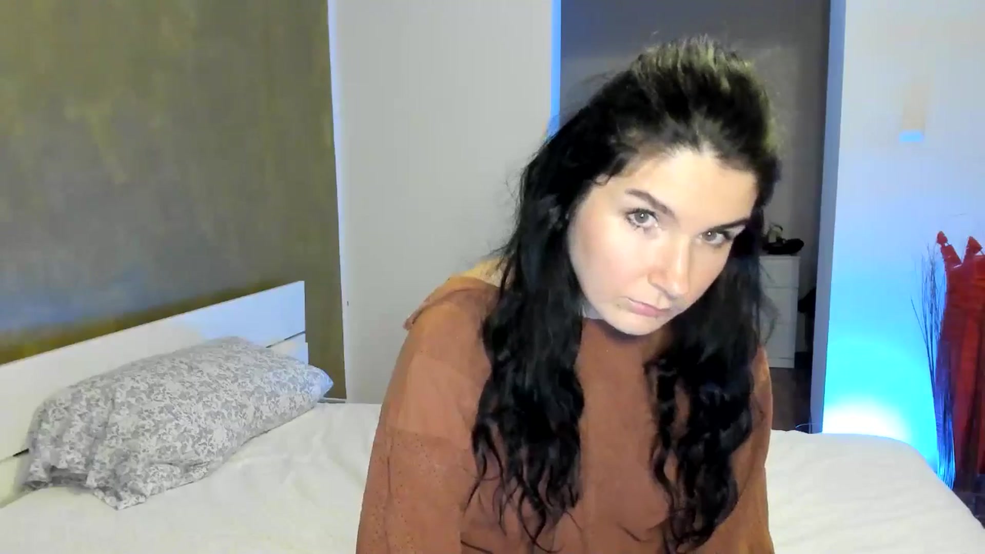 Gallery image thumbnail from SiouxPrincess's myfreecams stream on, 11/17/2024, 24:41 image 11 of 20