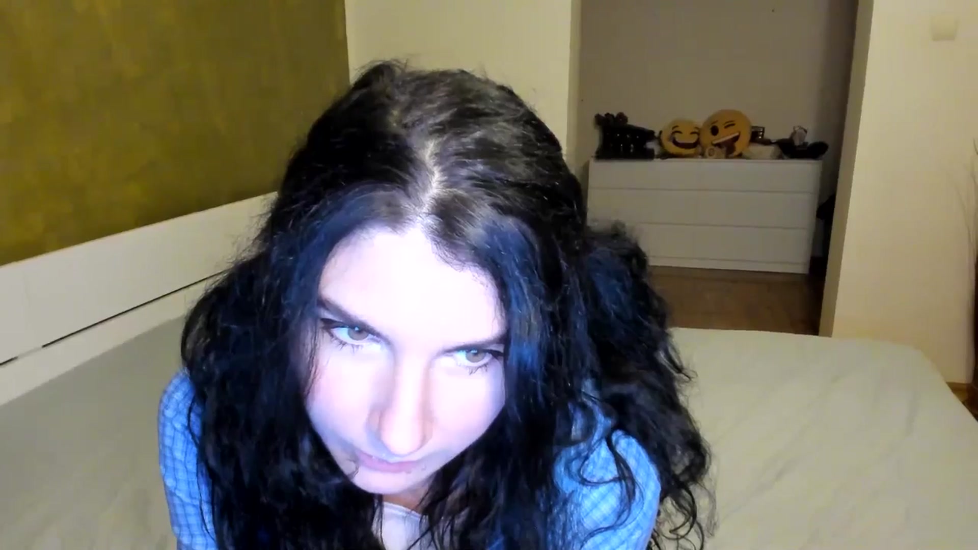 Gallery image thumbnail from SiouxPrincess's myfreecams stream on, 11/23/2024, 24:53 image 12 of 20