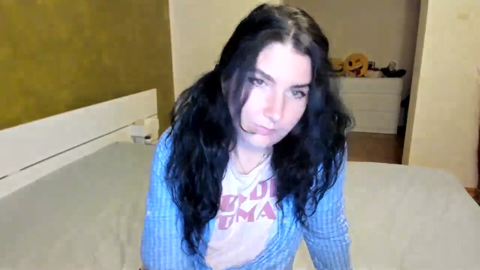 Gallery image thumbnail from SiouxPrincess's myfreecams stream on, 11/23/2024, 24:53 image 6 of 20