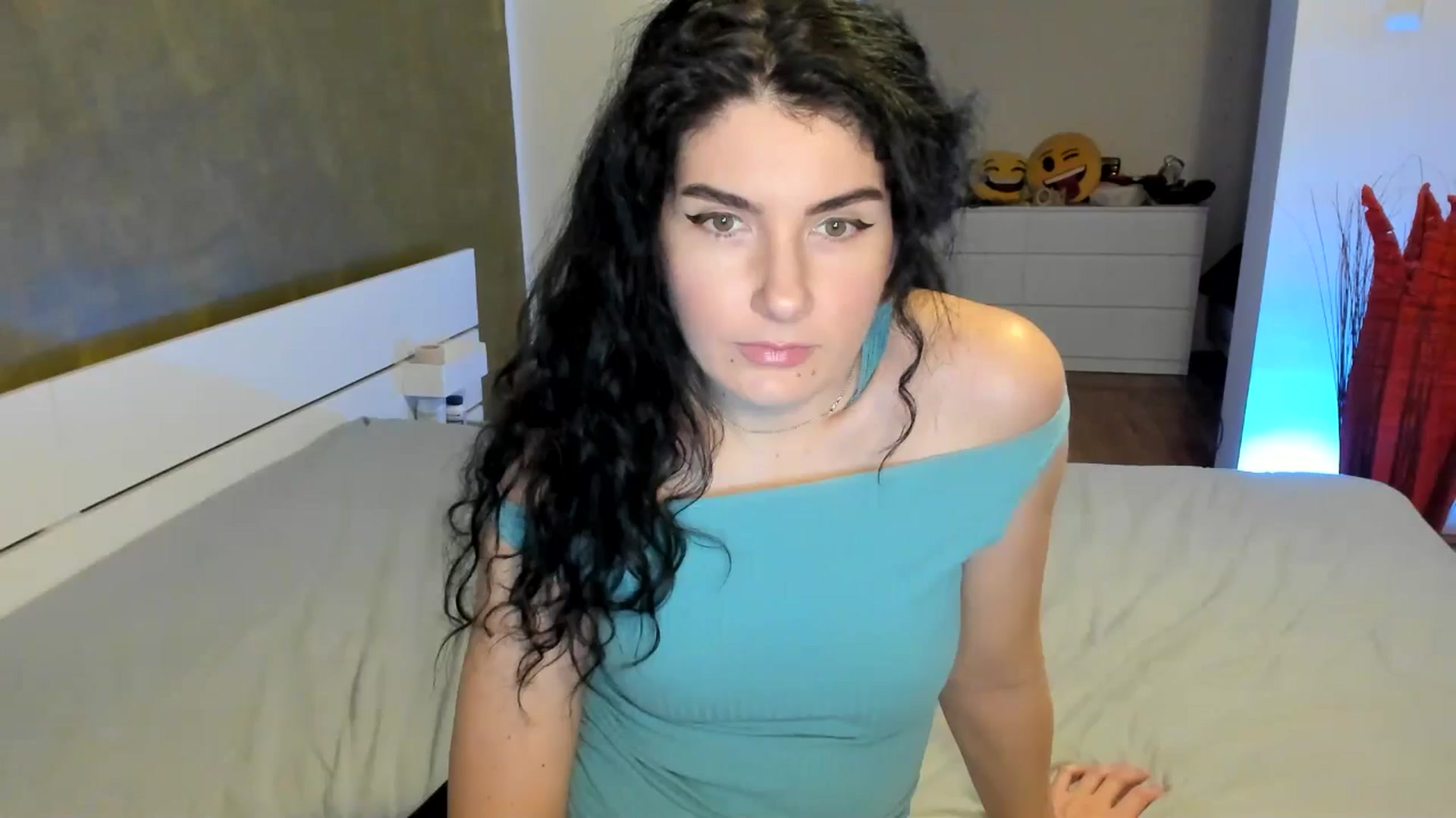 Gallery image thumbnail from SiouxPrincess's myfreecams stream on, 11/24/2024, 24:03 image 1 of 20