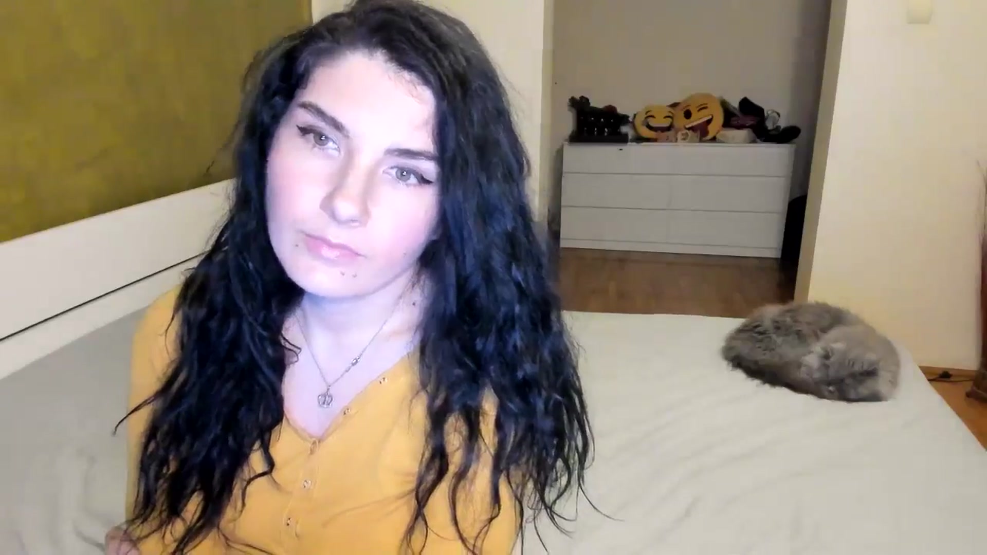 Gallery image thumbnail from SiouxPrincess's myfreecams stream on, 11/27/2024, 02:06 image 18 of 20