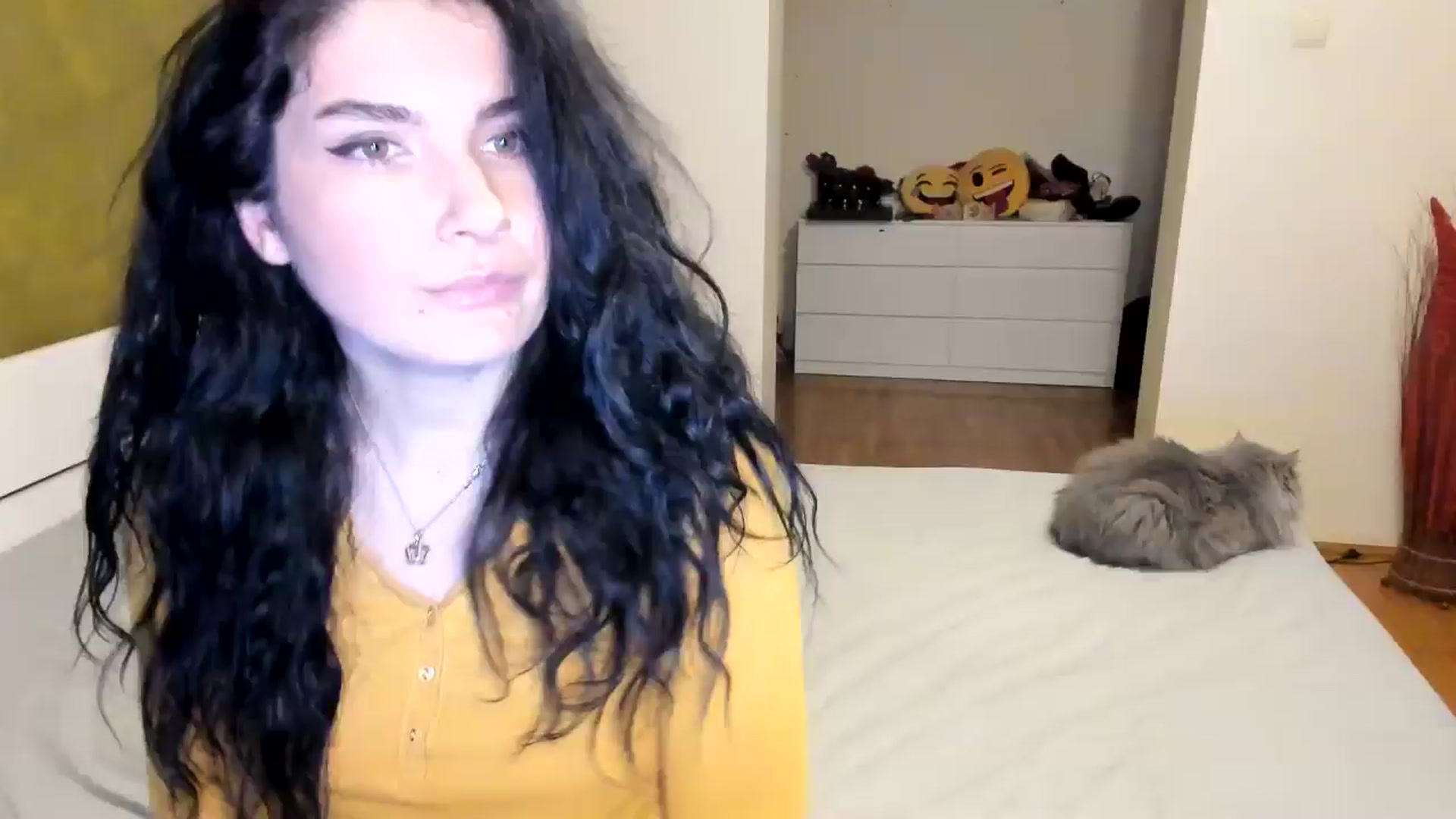 Gallery image thumbnail from SiouxPrincess's myfreecams stream on, 11/27/2024, 02:06 image 7 of 20