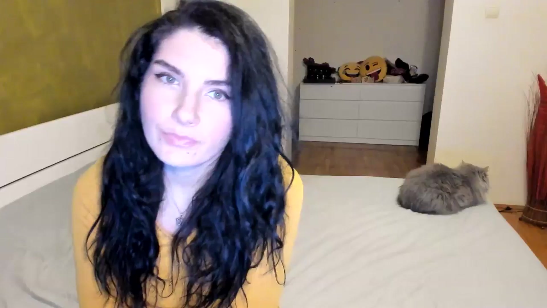 Gallery image thumbnail from SiouxPrincess's myfreecams stream on, 11/27/2024, 02:06 image 6 of 20