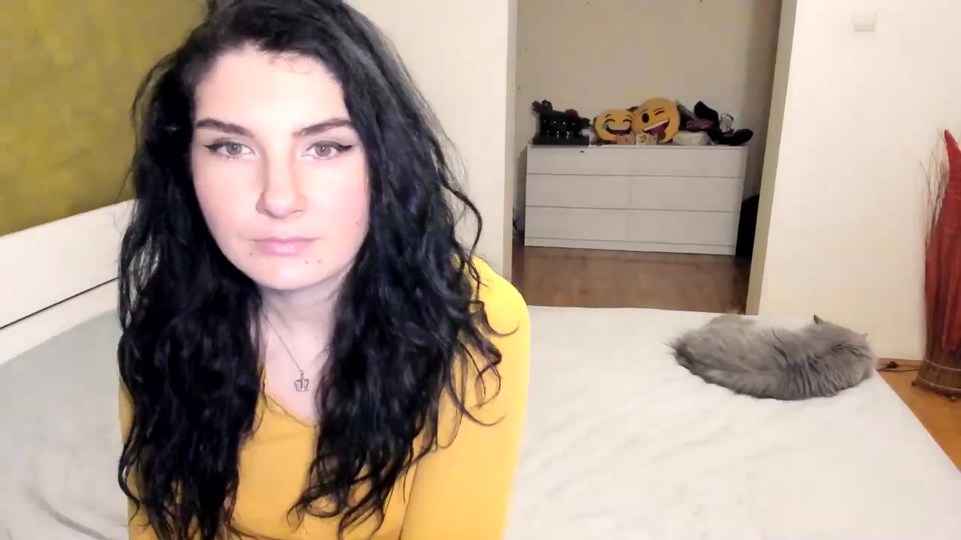 Gallery image thumbnail from SiouxPrincess's myfreecams stream on, 11/27/2024, 02:06 image 3 of 20