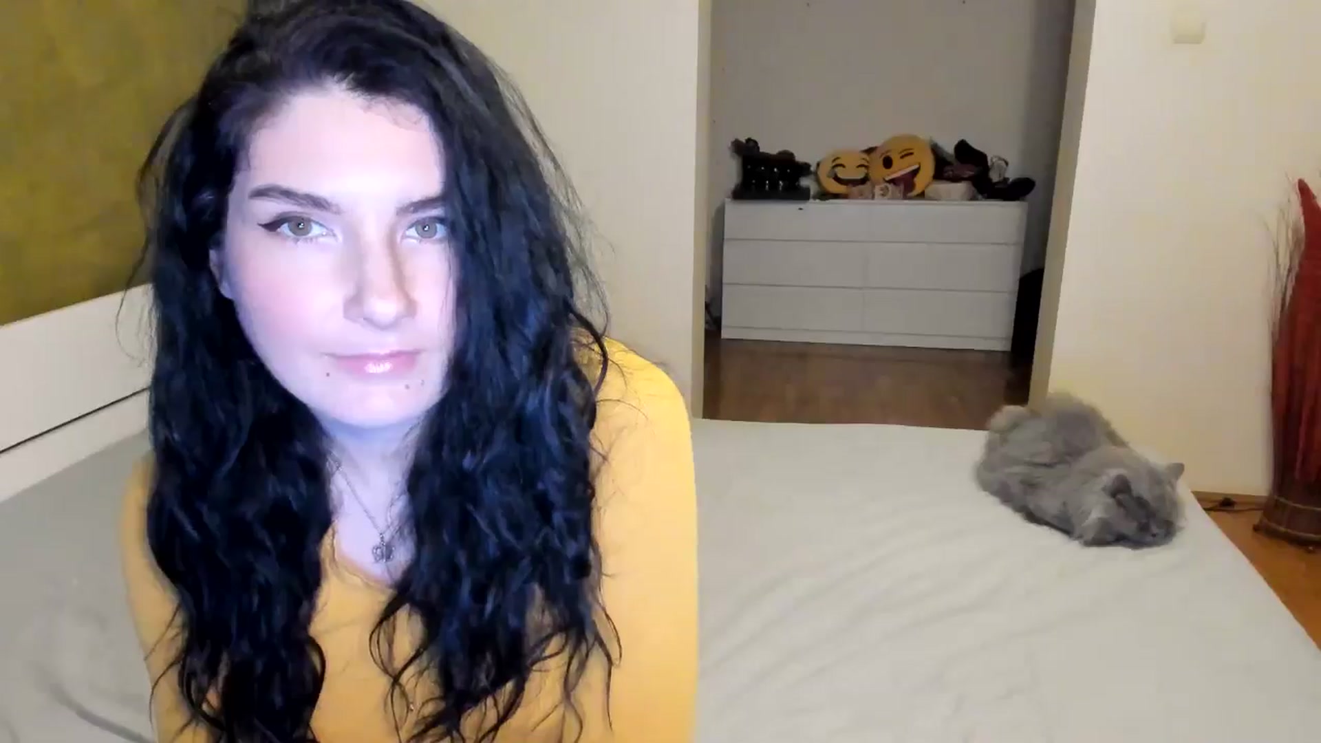 Gallery image thumbnail from SiouxPrincess's myfreecams stream on, 11/27/2024, 02:06 image 2 of 20