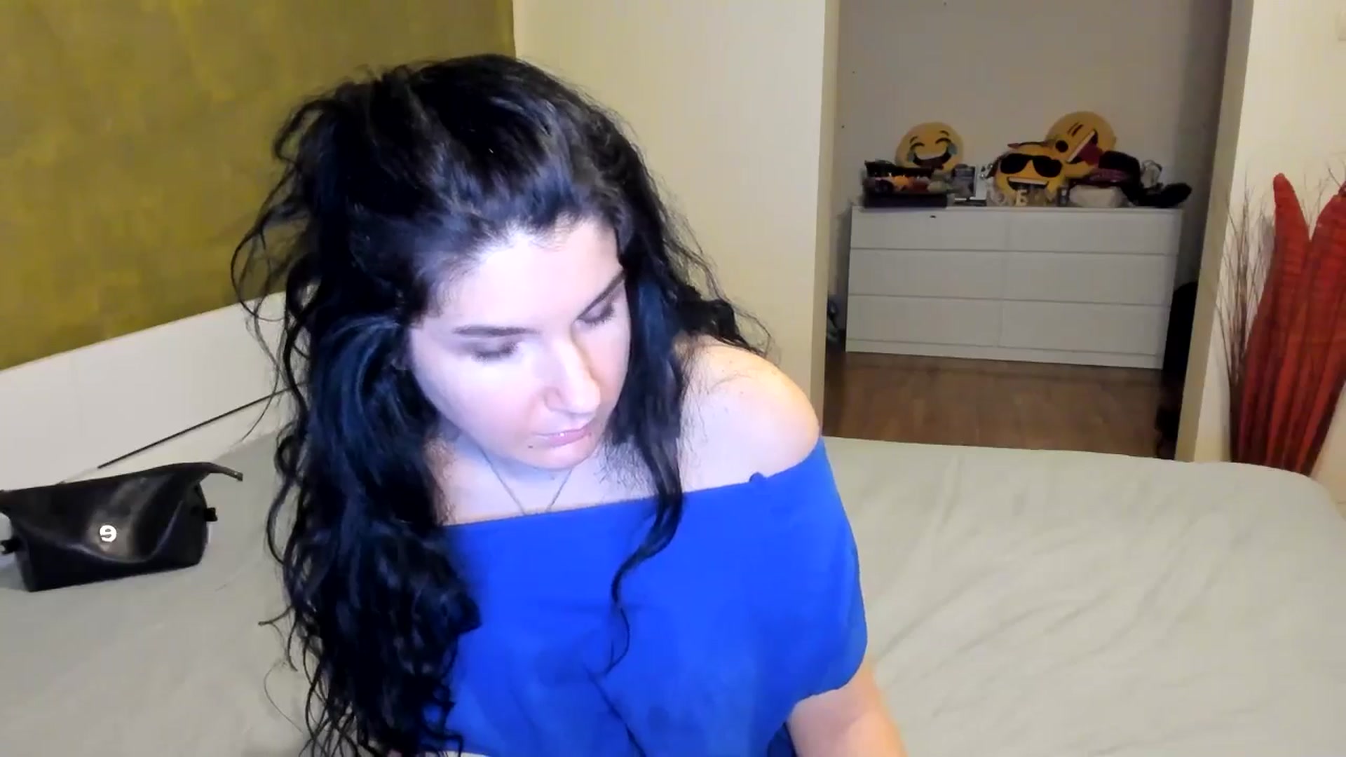 Gallery image thumbnail from SiouxPrincess's myfreecams stream on, 11/28/2024, 01:37 image 15 of 20