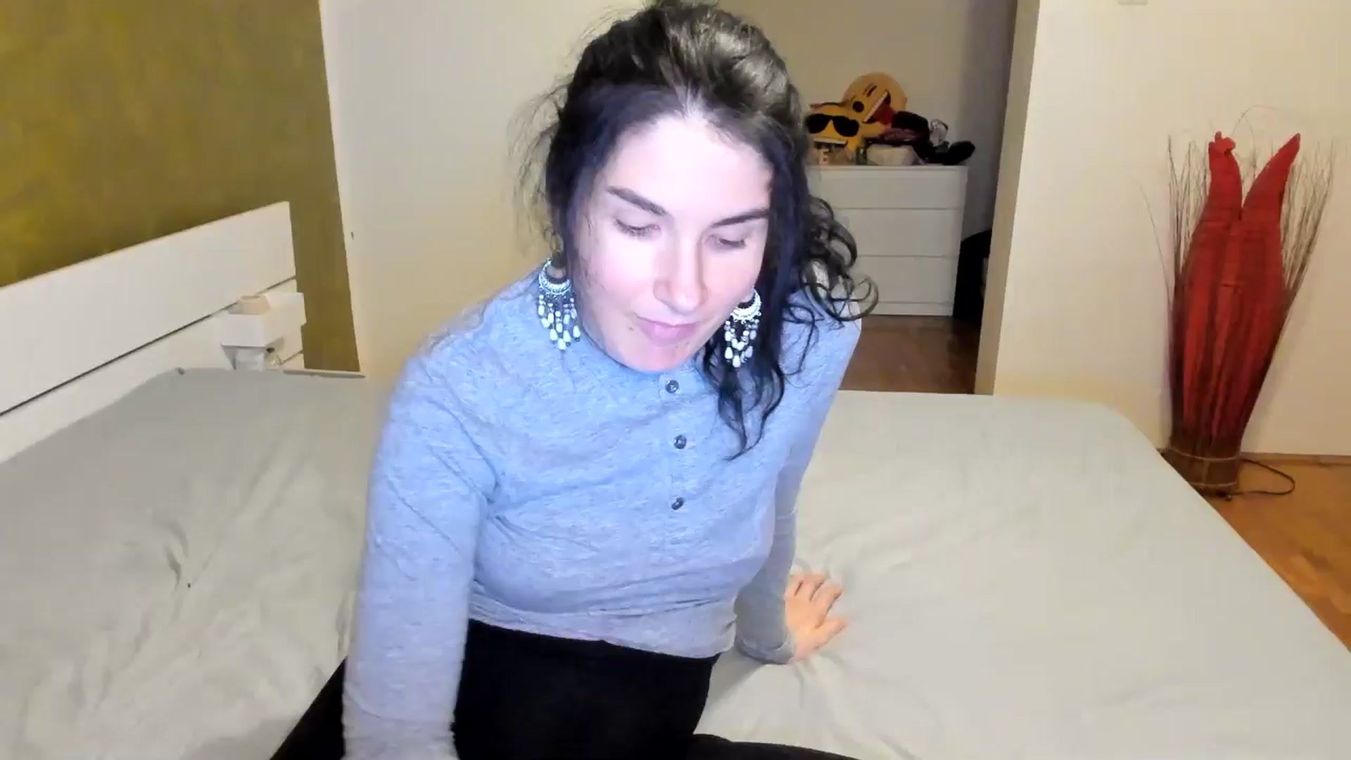 Gallery image thumbnail from SiouxPrincess's myfreecams stream on, 11/29/2024, 01:52 image 1 of 20