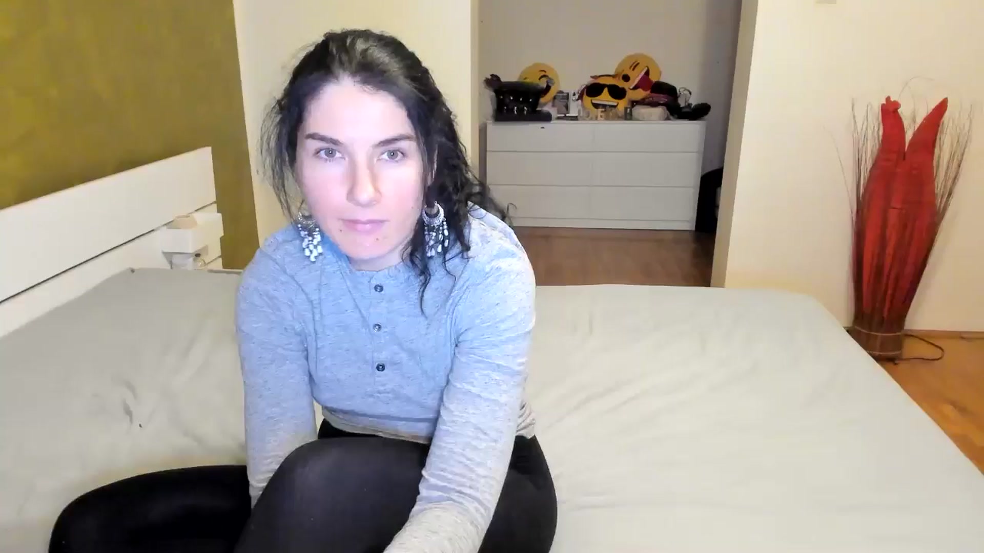 Gallery image thumbnail from SiouxPrincess's myfreecams stream on, 11/29/2024, 01:52 image 16 of 20