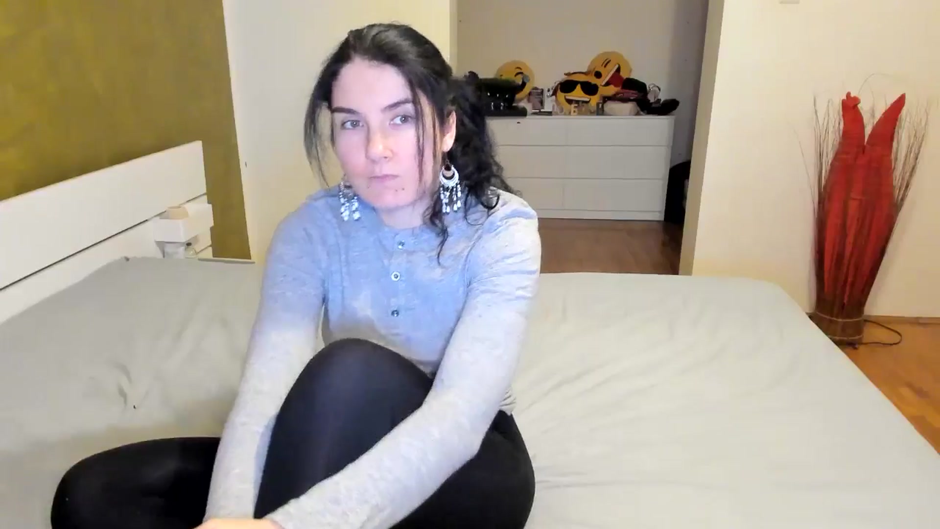 Gallery image thumbnail from SiouxPrincess's myfreecams stream on, 11/29/2024, 01:52 image 15 of 20