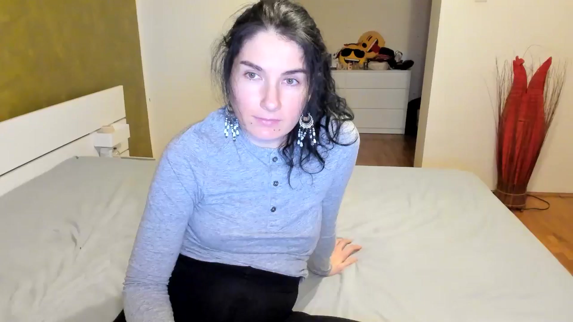 Gallery image thumbnail from SiouxPrincess's myfreecams stream on, 11/29/2024, 01:52 image 5 of 20