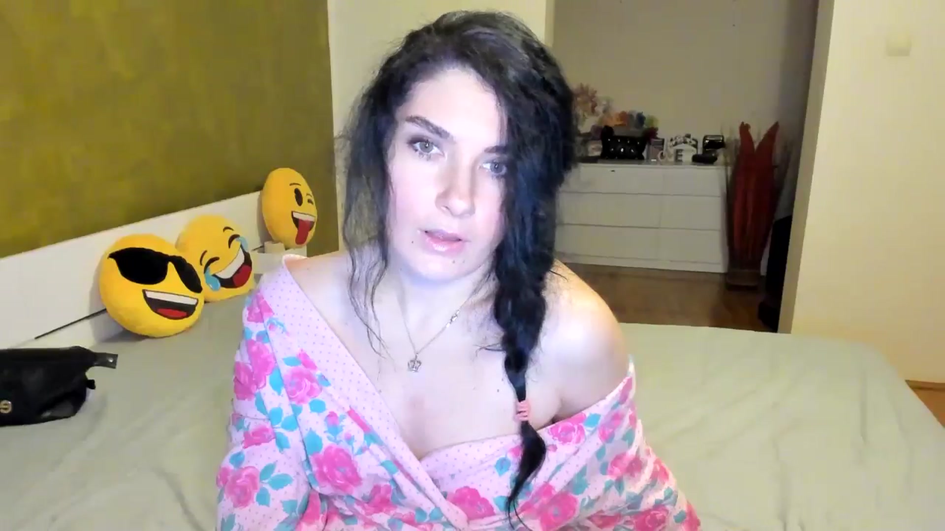 Gallery image thumbnail from SiouxPrincess's myfreecams stream on, 11/30/2024, 01:48 image 6 of 20