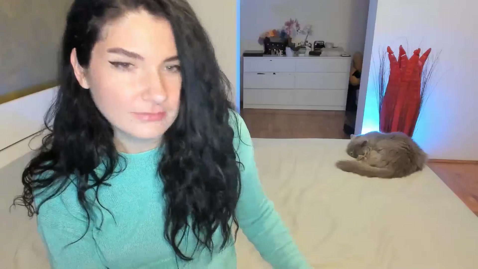 Gallery image thumbnail from SiouxPrincess's myfreecams stream on, 12/01/2024, 01:31 image 18 of 20