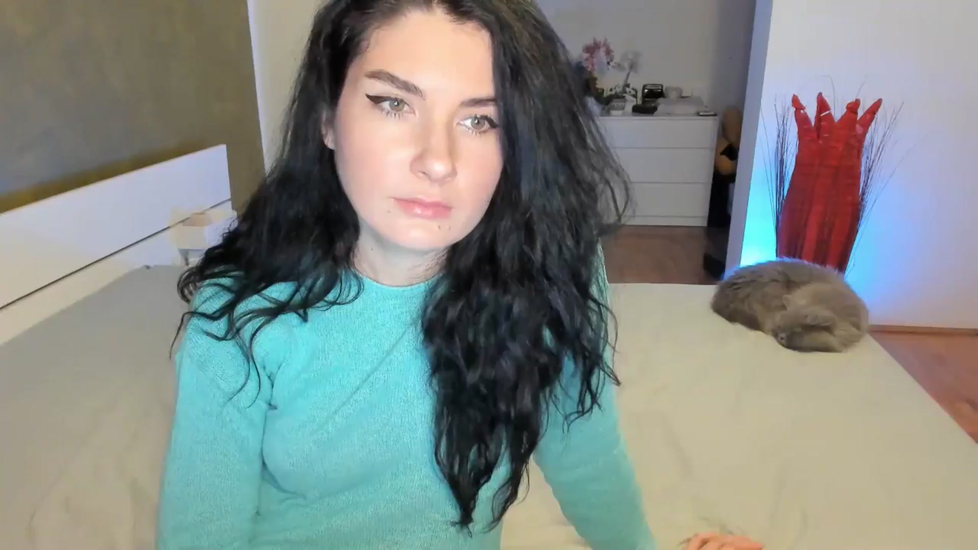 Gallery image thumbnail from SiouxPrincess's myfreecams stream on, 12/01/2024, 01:31 image 12 of 20