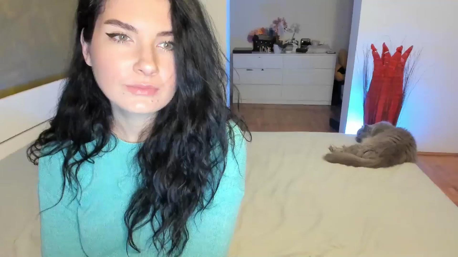 Gallery image thumbnail from SiouxPrincess's myfreecams stream on, 12/01/2024, 01:31 image 15 of 20