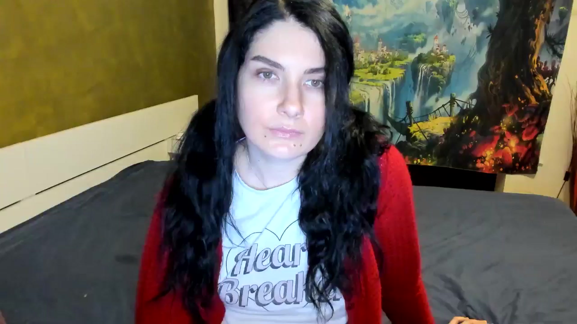 Gallery image thumbnail from SiouxPrincess's myfreecams stream on, 12/17/2024, 01:30 image 7 of 20