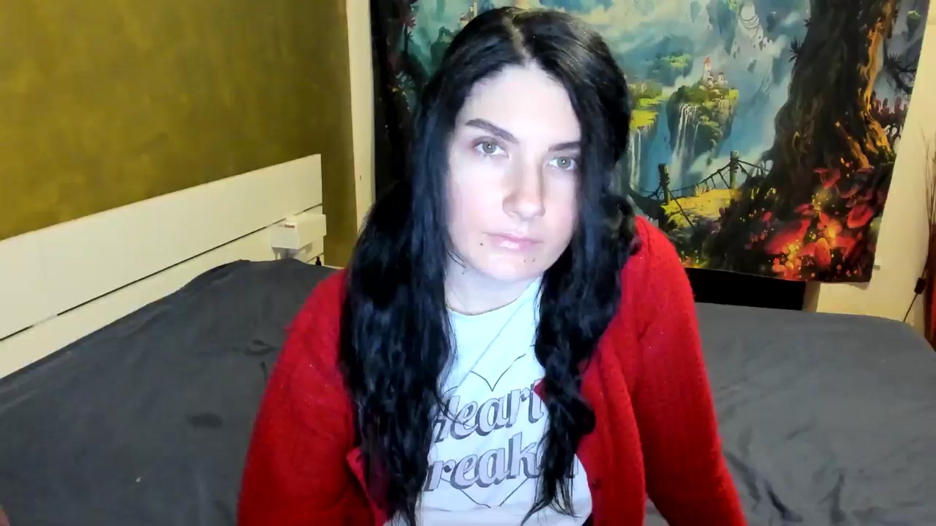 Gallery image thumbnail from SiouxPrincess's myfreecams stream on, 12/17/2024, 01:30 image 12 of 20
