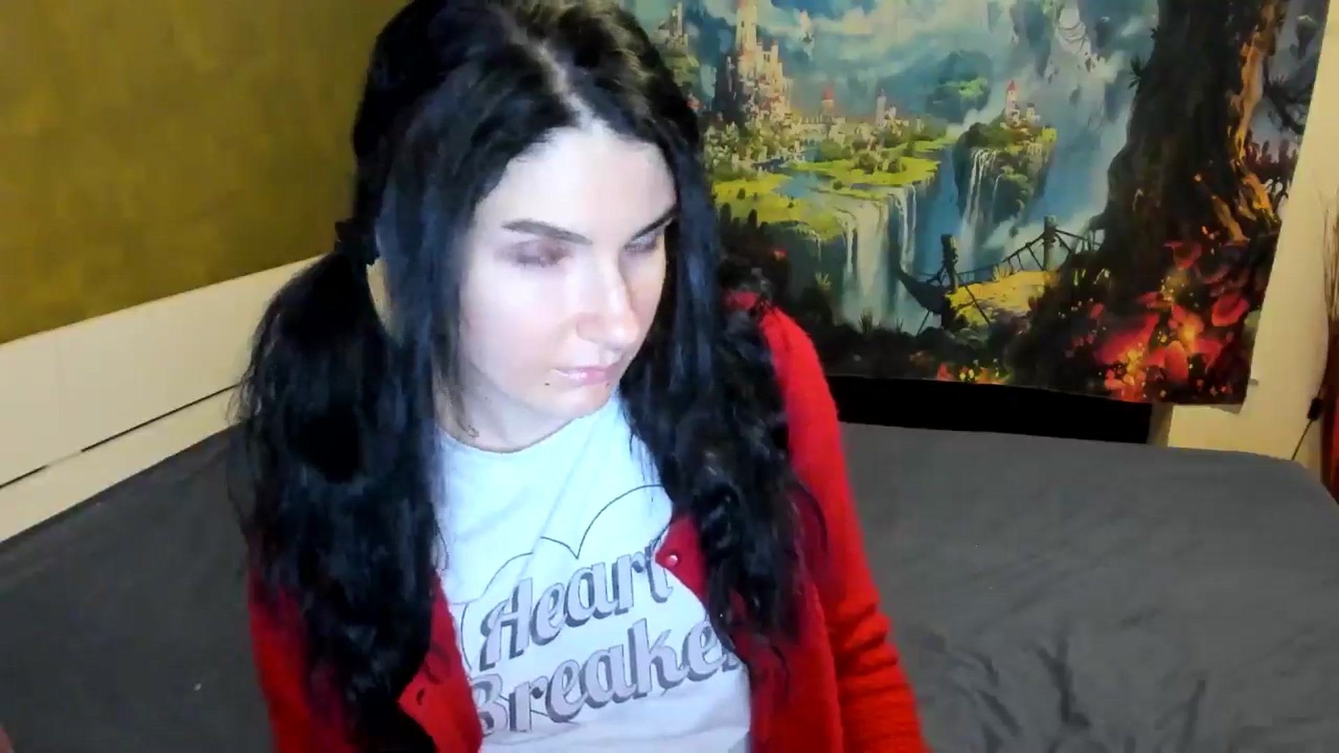 Gallery image thumbnail from SiouxPrincess's myfreecams stream on, 12/17/2024, 01:30 image 6 of 20