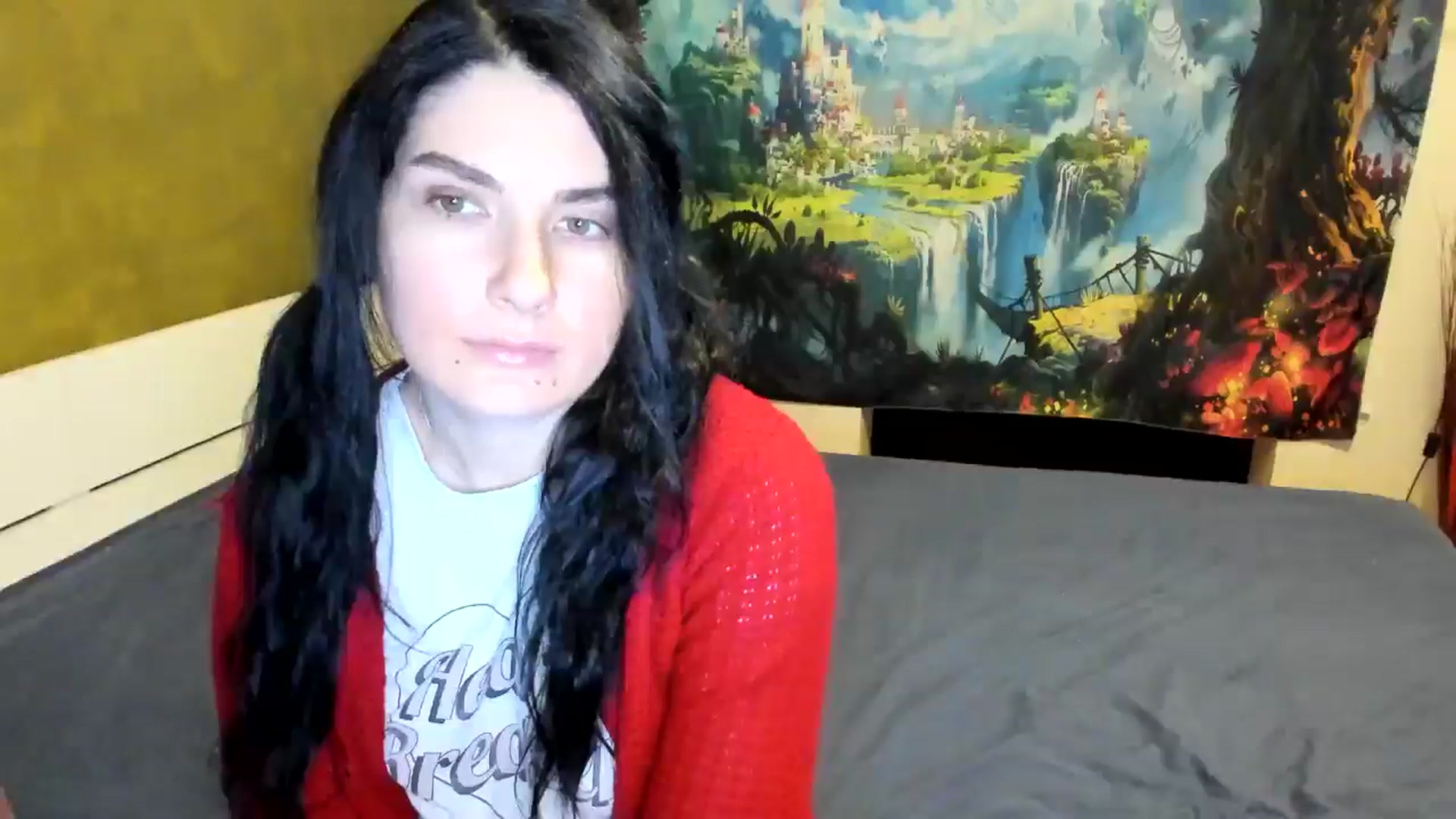 Gallery image thumbnail from SiouxPrincess's myfreecams stream on, 12/17/2024, 01:30 image 18 of 20