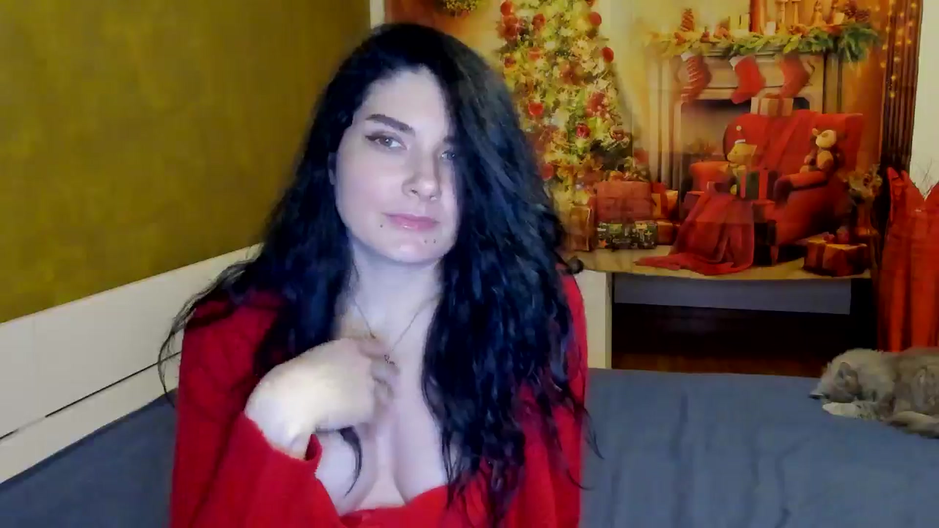 Gallery image thumbnail from SiouxPrincess's myfreecams stream on, 12/18/2024, 01:44 image 2 of 20