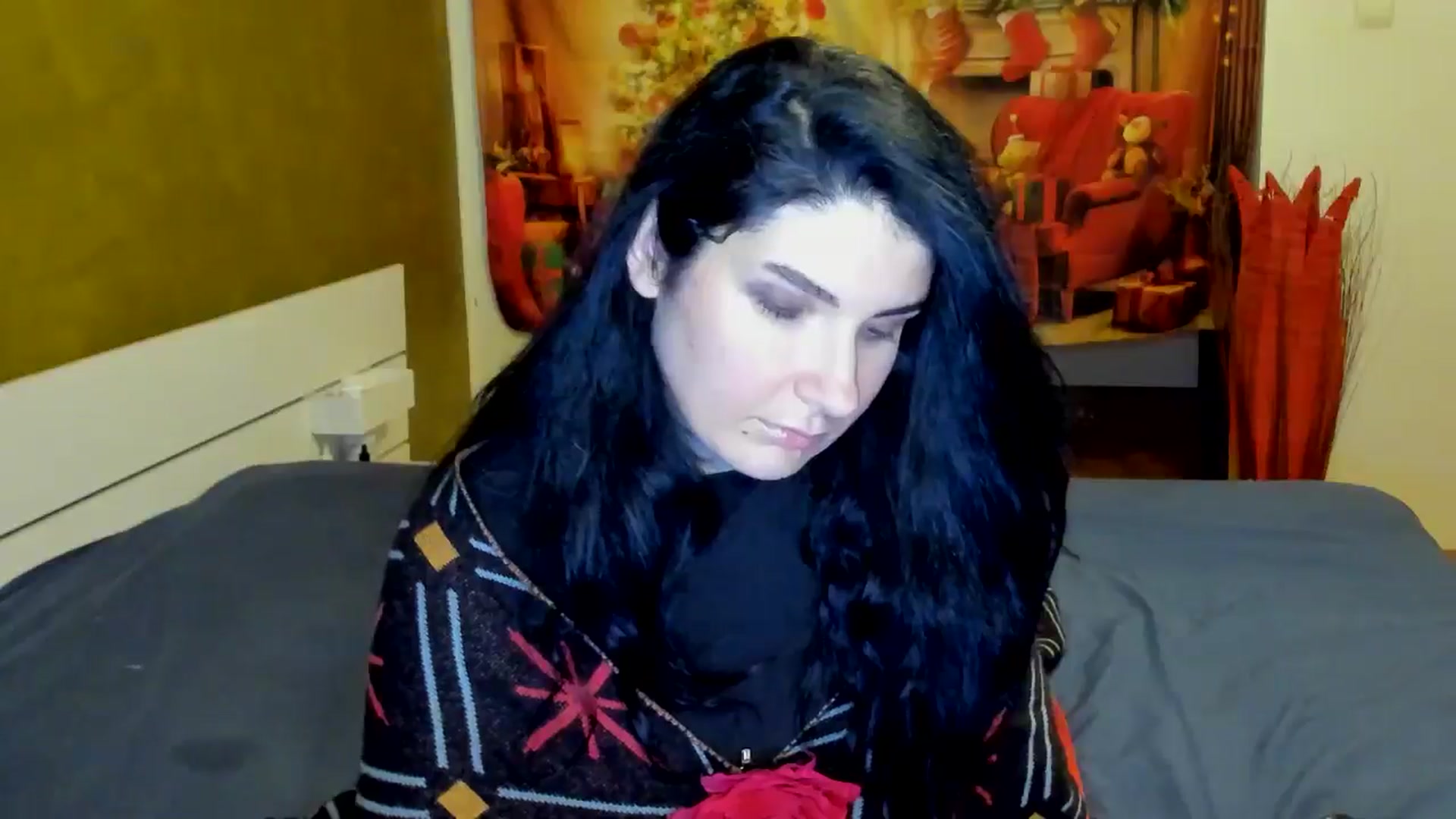 Gallery image thumbnail from SiouxPrincess's myfreecams stream on, 12/19/2024, 23:21 image 15 of 20