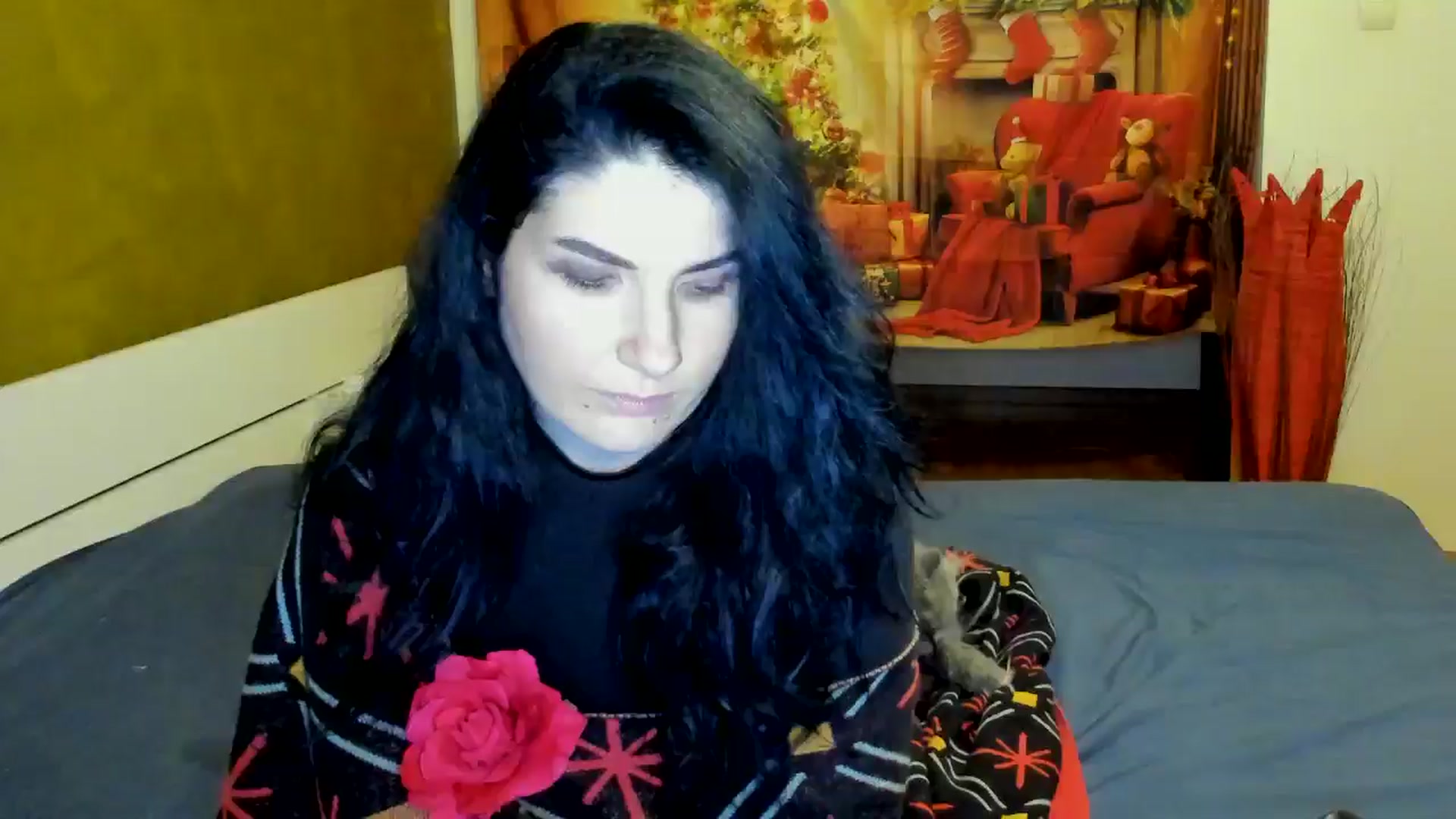 Gallery image thumbnail from SiouxPrincess's myfreecams stream on, 12/19/2024, 23:21 image 1 of 20
