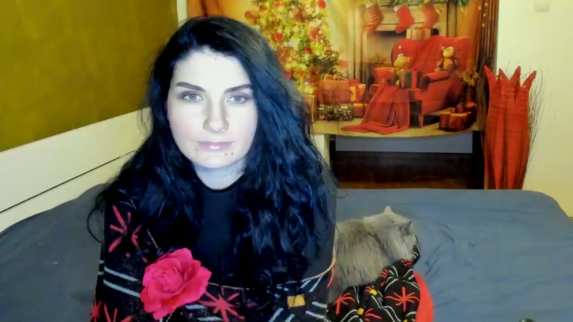 Gallery image thumbnail from SiouxPrincess's myfreecams stream on, 12/19/2024, 23:21 image 5 of 20