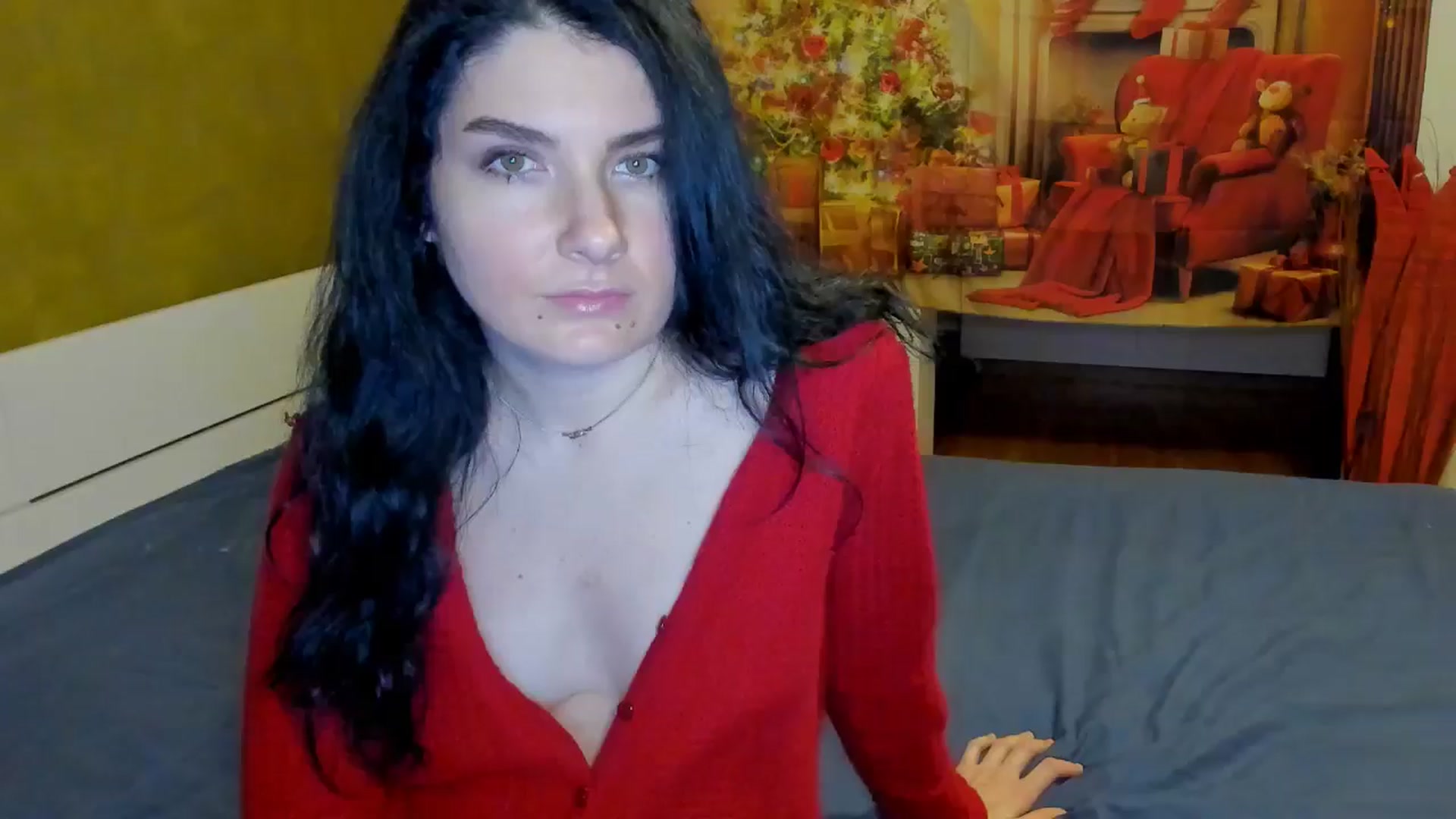 Gallery image thumbnail from SiouxPrincess's myfreecams stream on, 12/21/2024, 01:58 image 6 of 20
