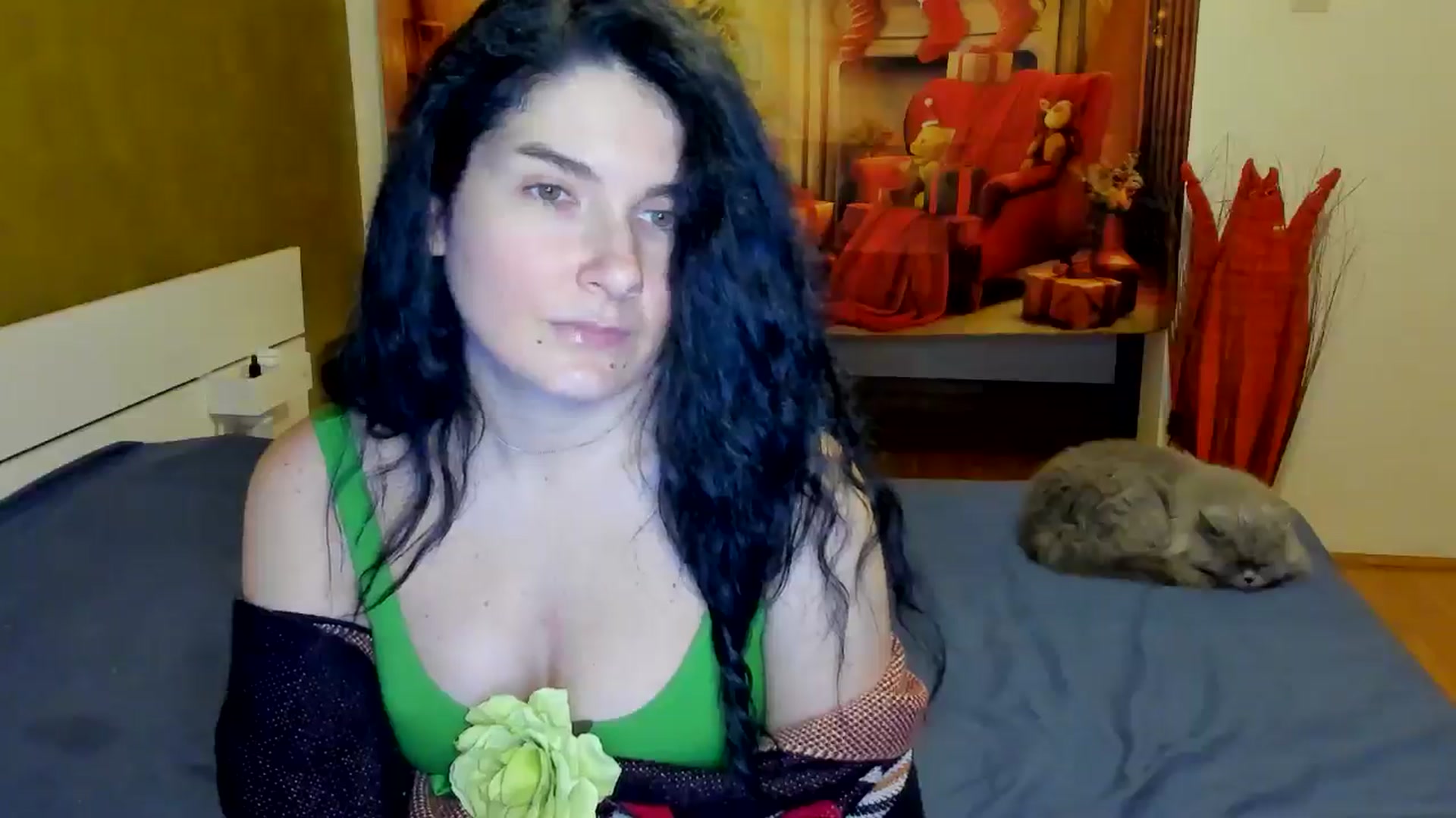 Gallery image thumbnail from SiouxPrincess's myfreecams stream on, 12/21/2024, 22:51 image 6 of 20