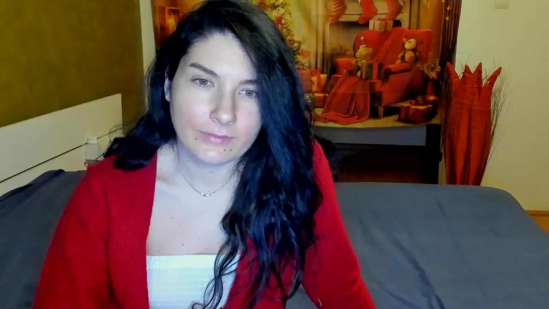 Gallery image thumbnail from SiouxPrincess's myfreecams stream on, 12/24/2024, 24:42 image 13 of 20
