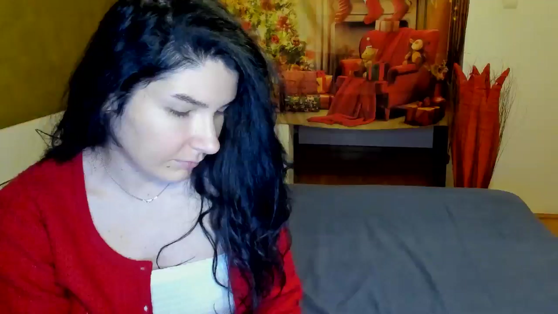 Gallery image thumbnail from SiouxPrincess's myfreecams stream on, 12/24/2024, 24:42 image 3 of 20