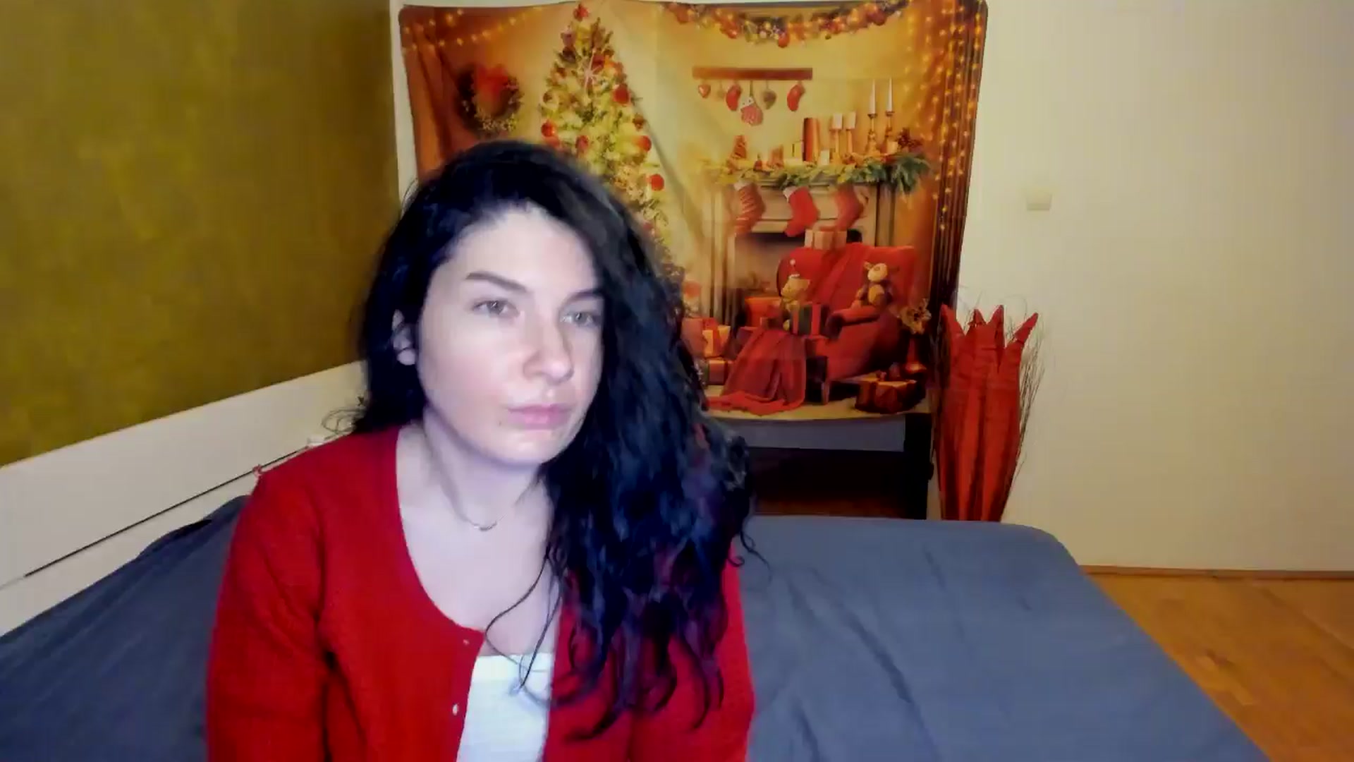 Gallery image thumbnail from SiouxPrincess's myfreecams stream on, 12/24/2024, 24:42 image 1 of 20