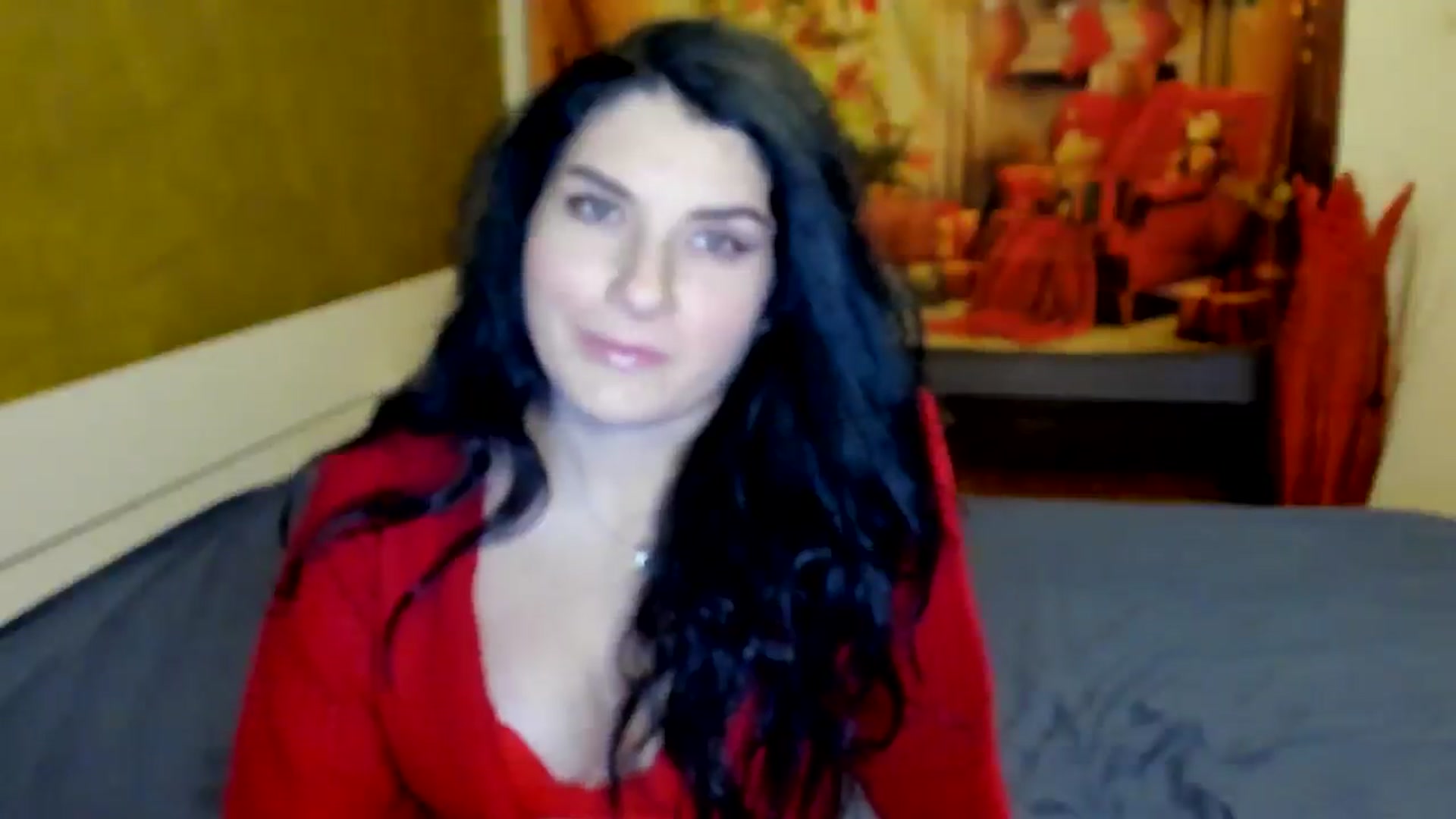 Gallery image thumbnail from SiouxPrincess's myfreecams stream on, 12/24/2024, 23:35 image 6 of 20