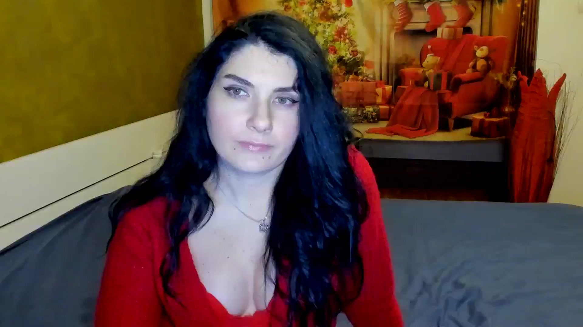 Gallery image thumbnail from SiouxPrincess's myfreecams stream on, 12/24/2024, 23:35 image 17 of 20