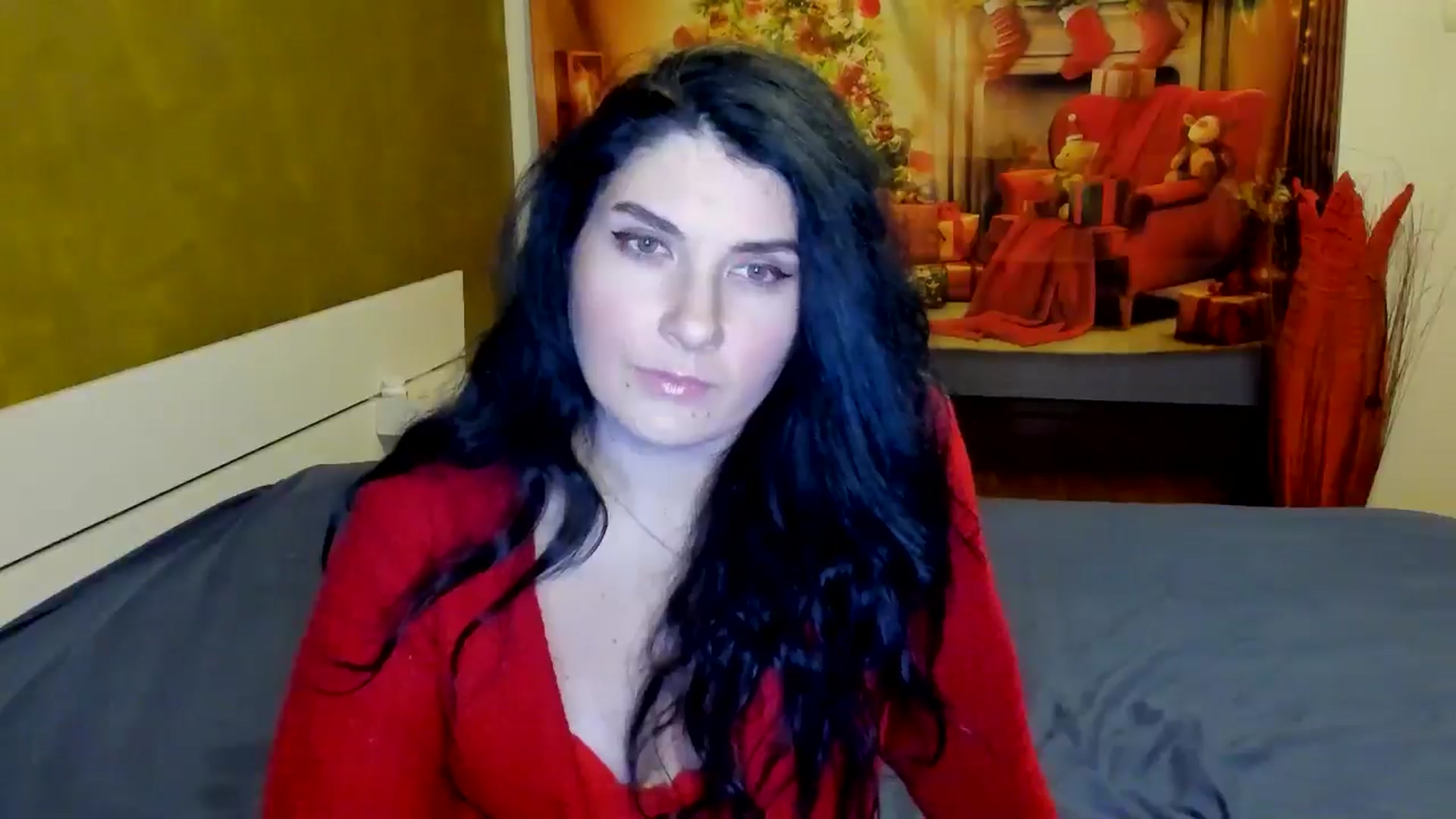 Gallery image thumbnail from SiouxPrincess's myfreecams stream on, 12/24/2024, 23:35 image 7 of 20