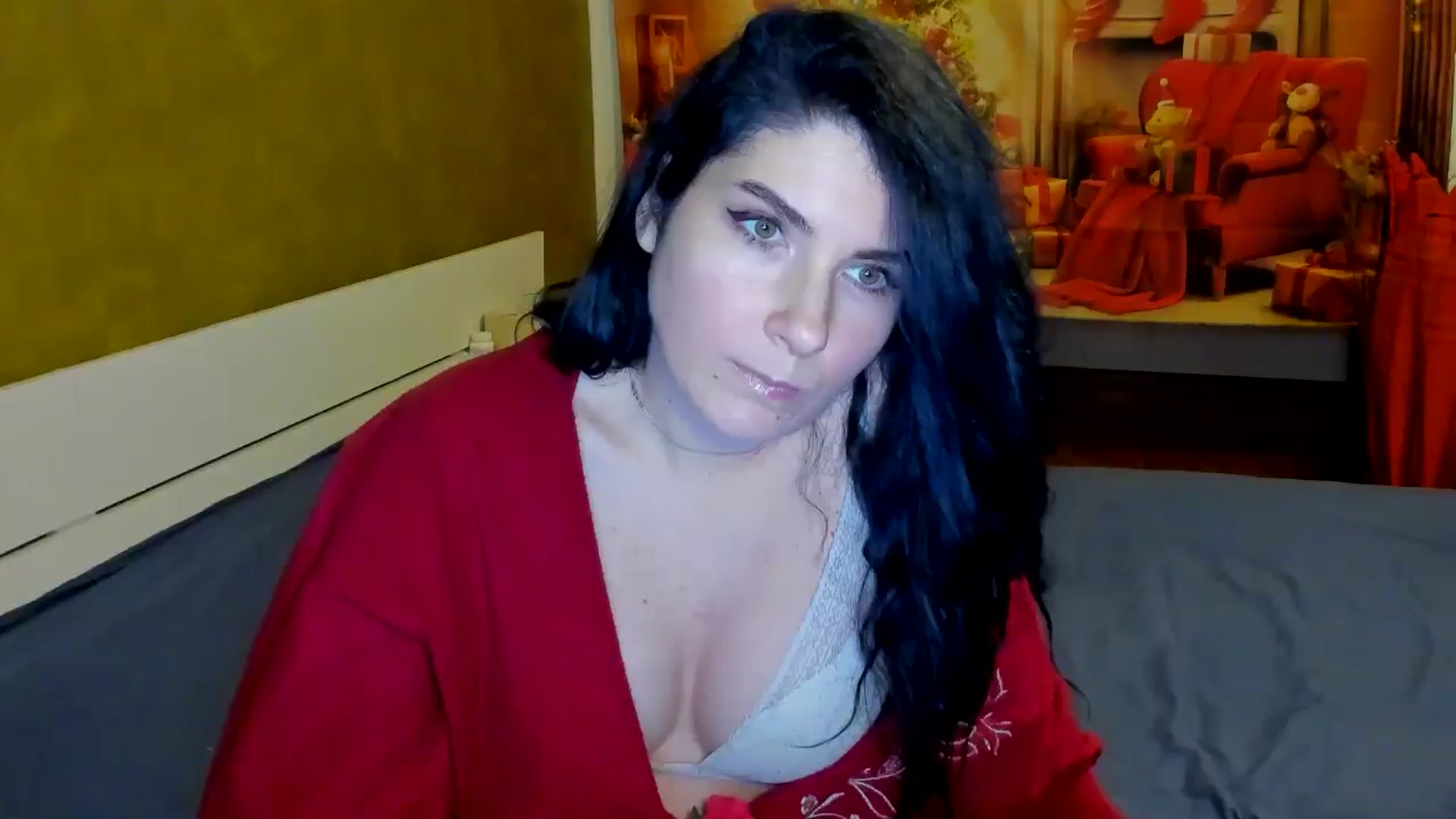 Gallery image thumbnail from SiouxPrincess's myfreecams stream on, 12/27/2024, 24:01 image 10 of 20